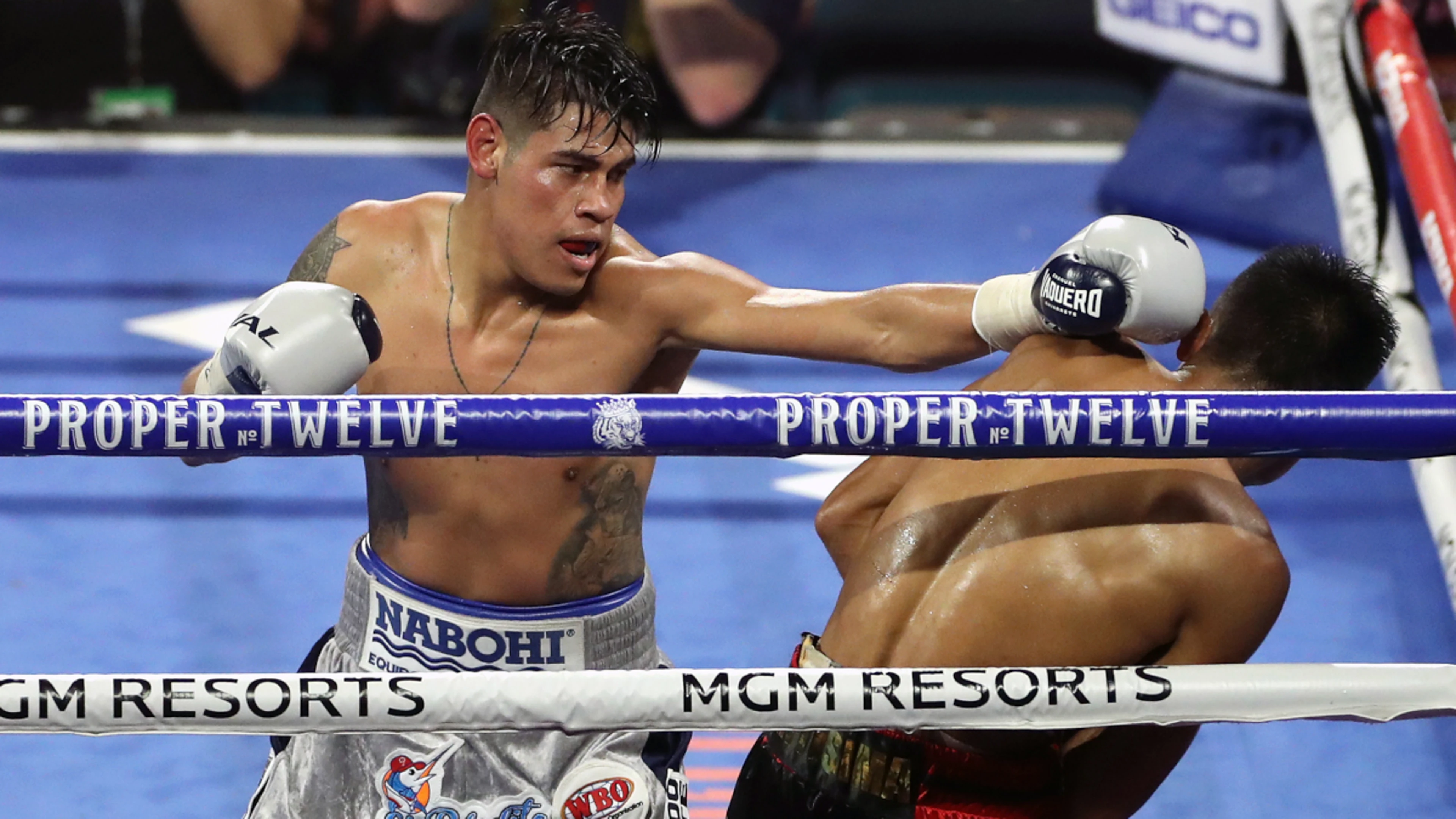 Emanuel Navarette defends WBO title against Oscar Valdez