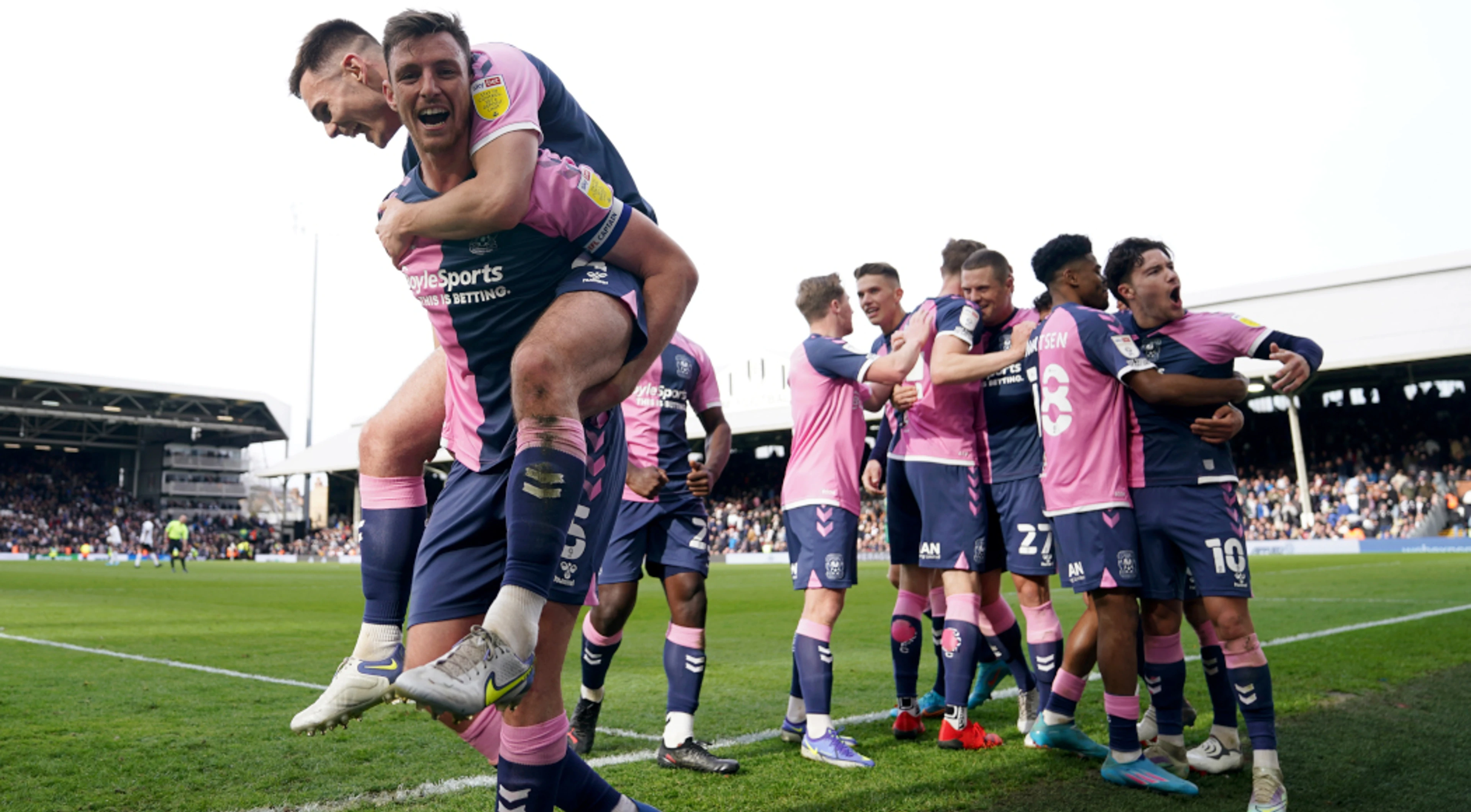 Championship leaders Fulham shocked by Coventry