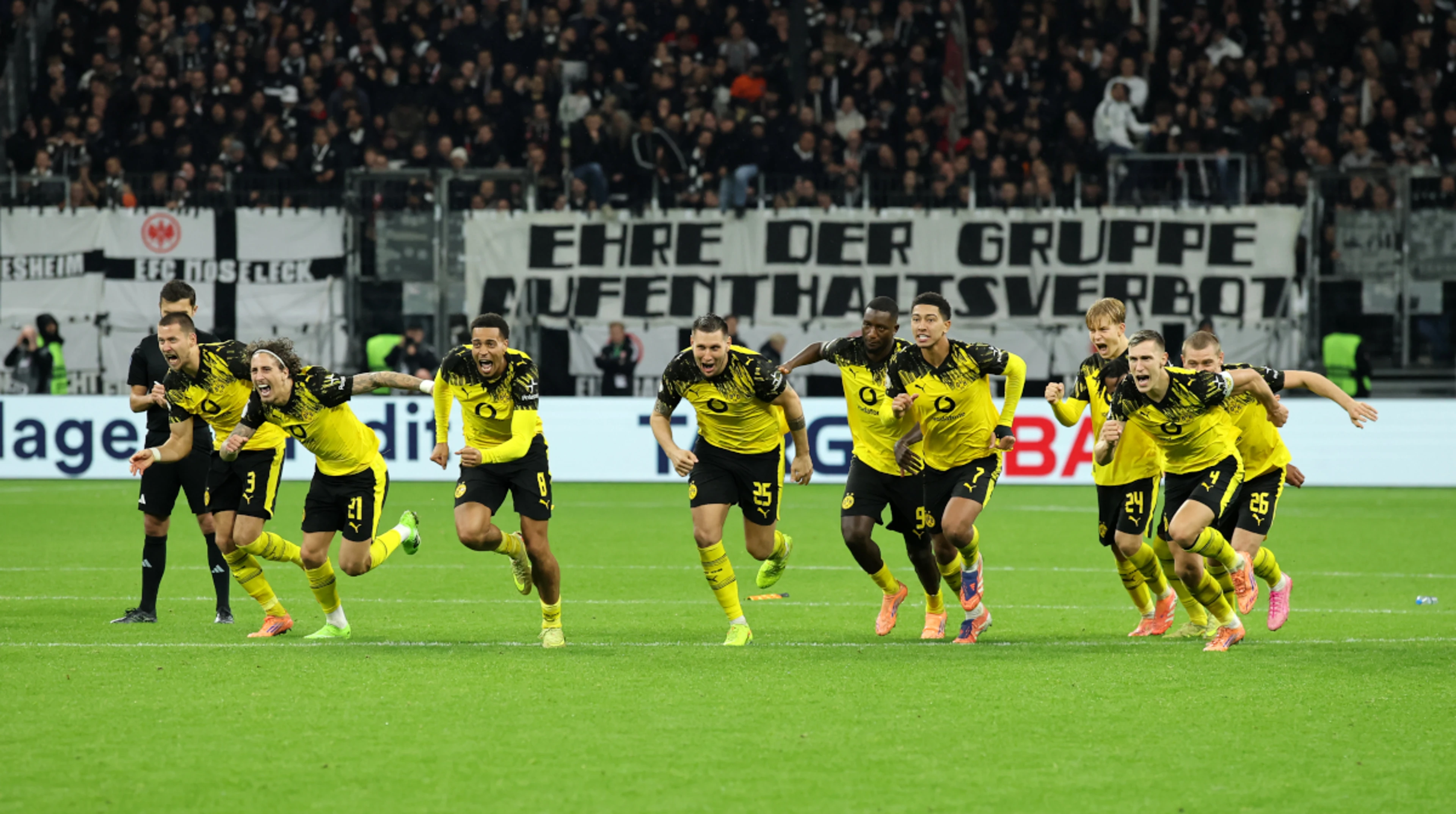 Dortmund knock Frankfurt out of German Cup on penalties