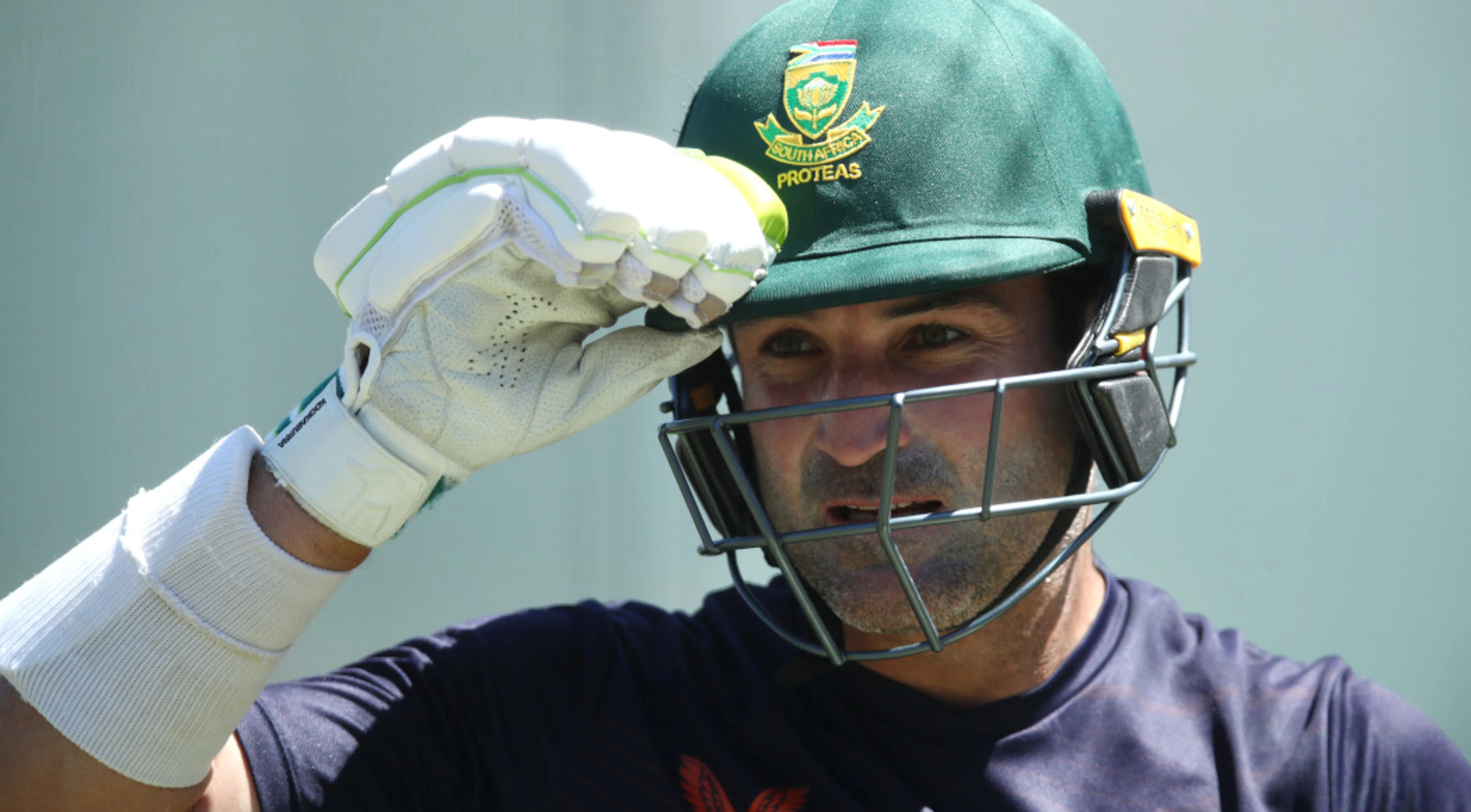 Elgar and Proteas target big Sydney improvement