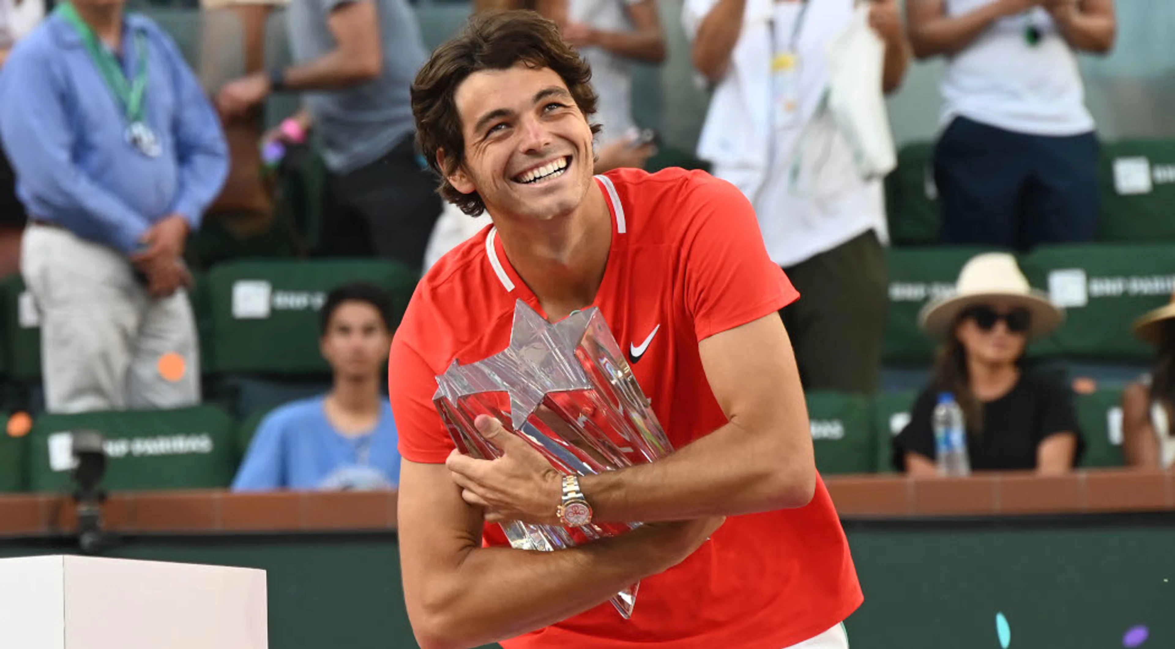 Wounded Fritz ends Nadal win streak to lift Indian Wells title