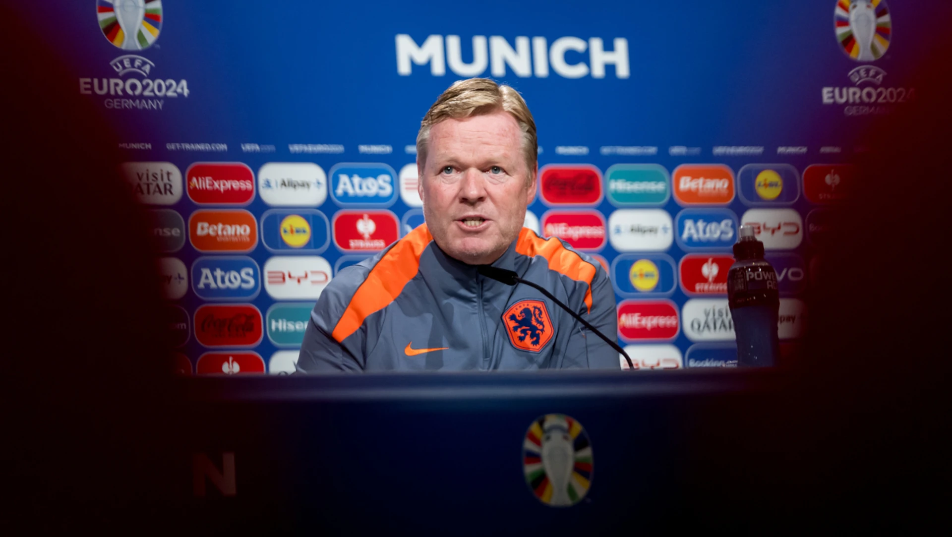 Under-fire Dutch not hitting panic button, says Koeman