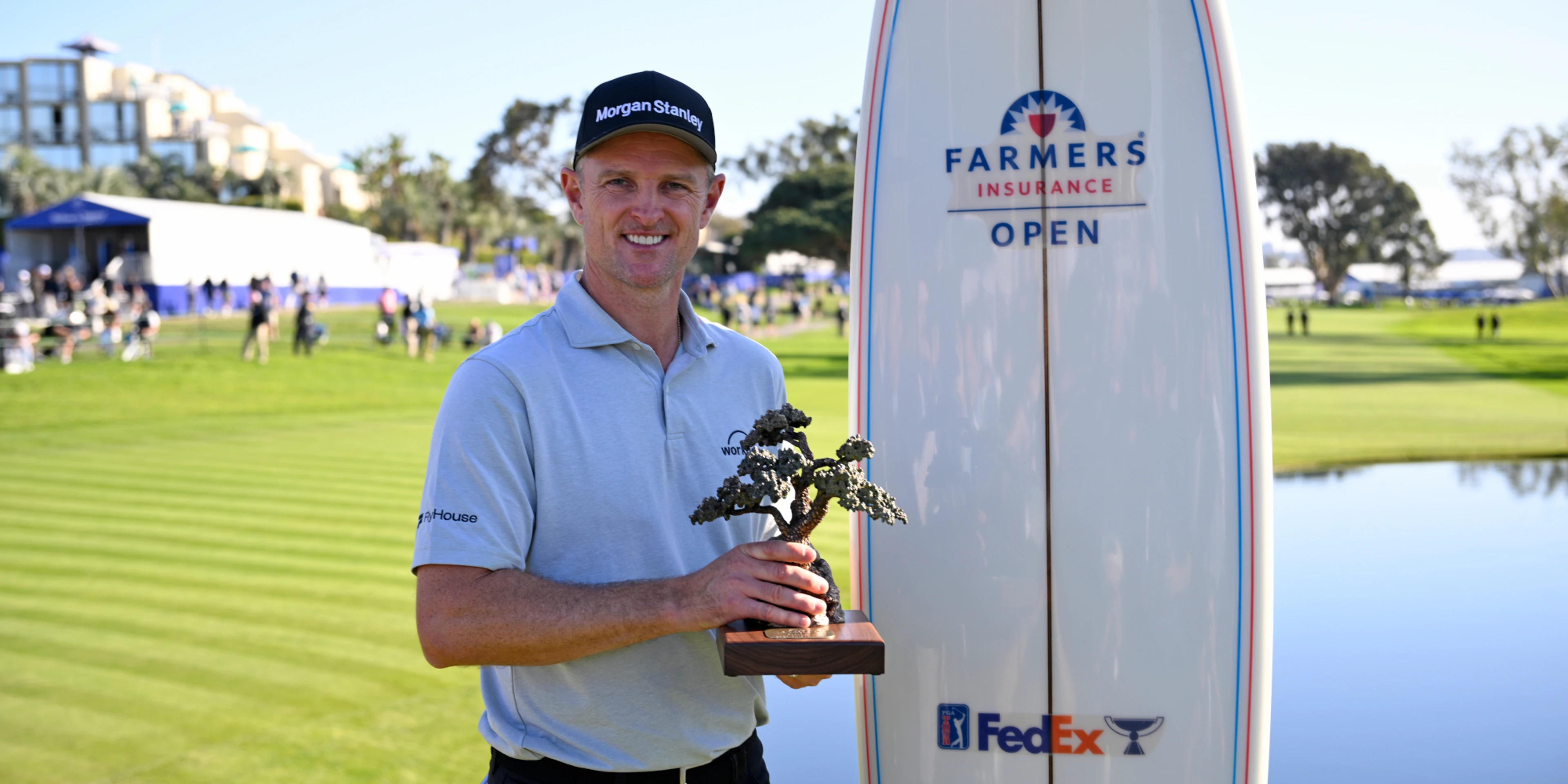 Rose rolls to PGA Torrey Pines win in record fashion