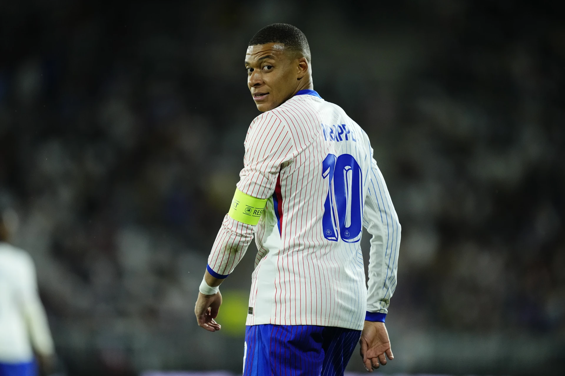 Injured Mbappe 'doing better every day' says France coach Deschamps