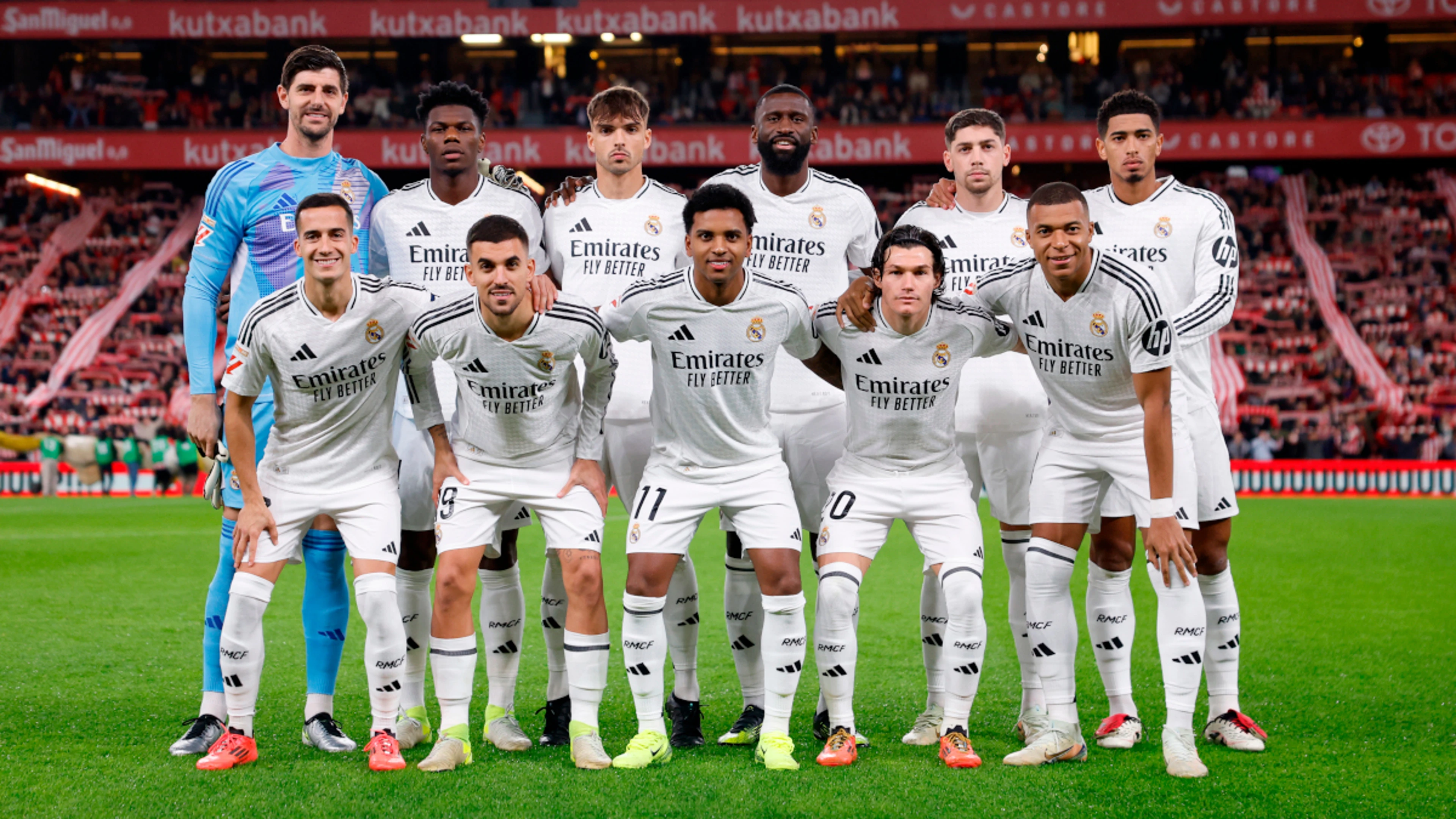 Tough tests for the title challengers as Betis face Barca and Girona host Madrid