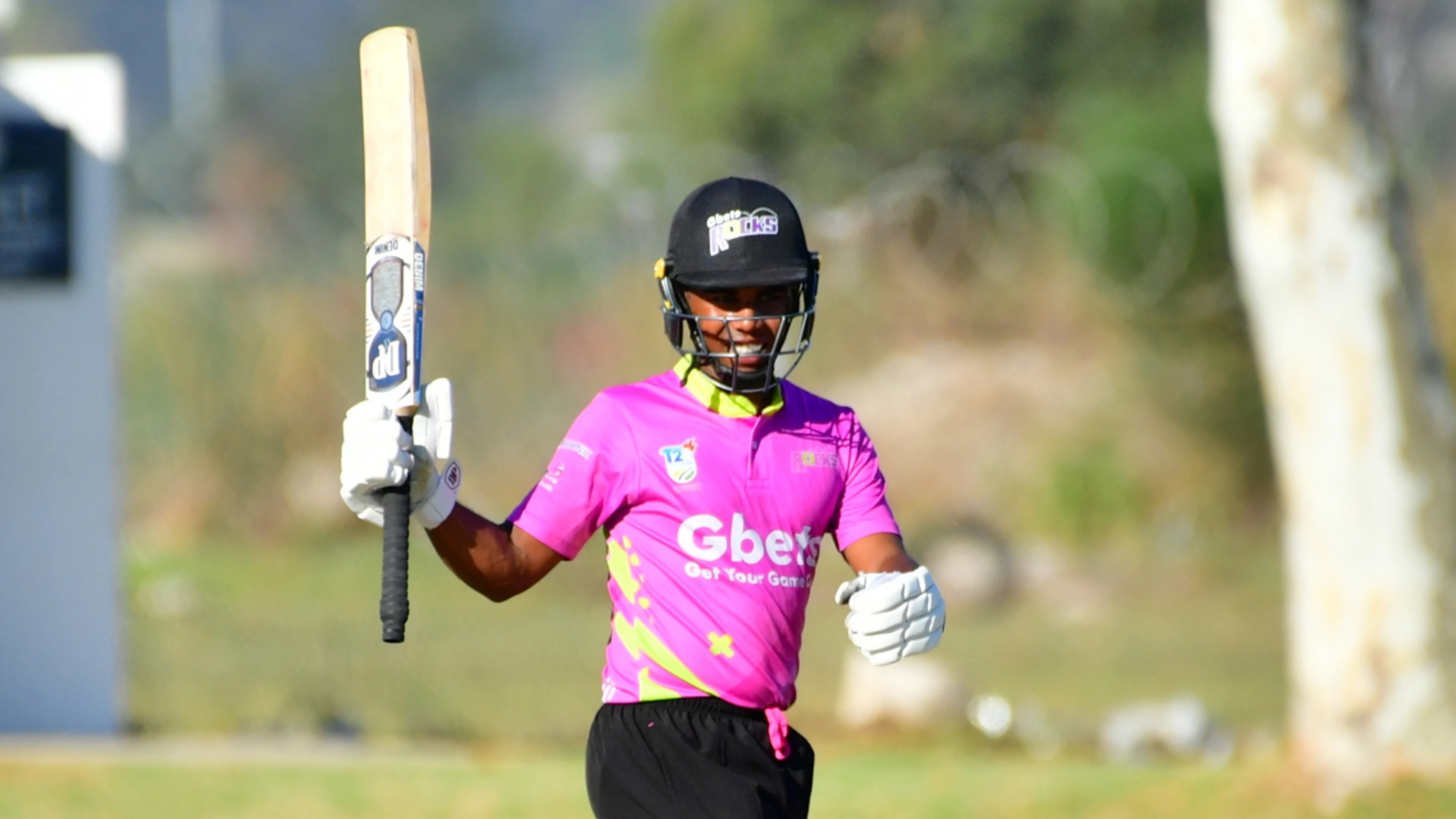 Petersen stars as Rocks crush Tuskers