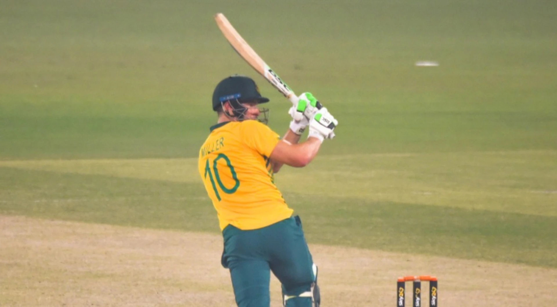 Pakistan clinch T20 series over Proteas