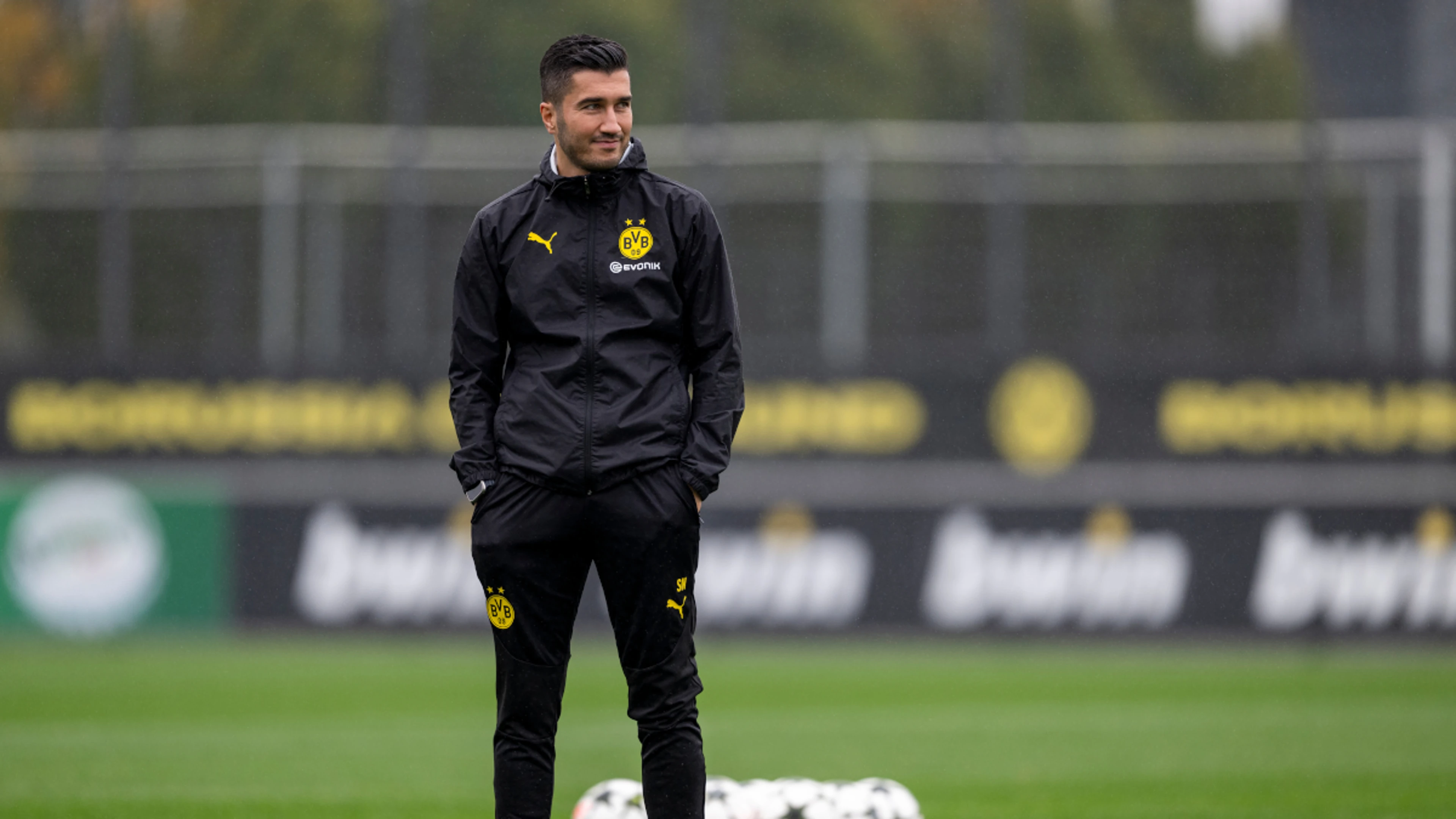  Dortmund coach Sahin enjoying more options as injury list shortens