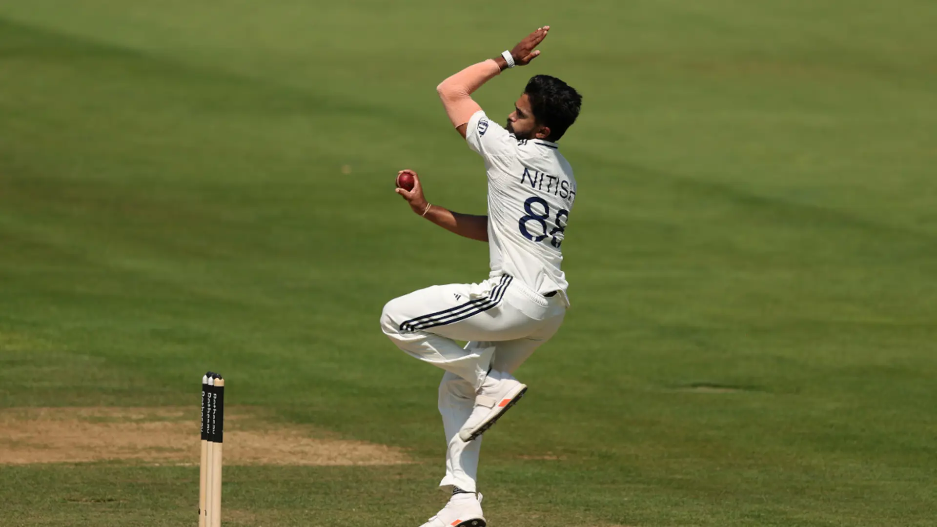 Knee injury ends Reddy's England tour, Arshdeep out of Manchester test