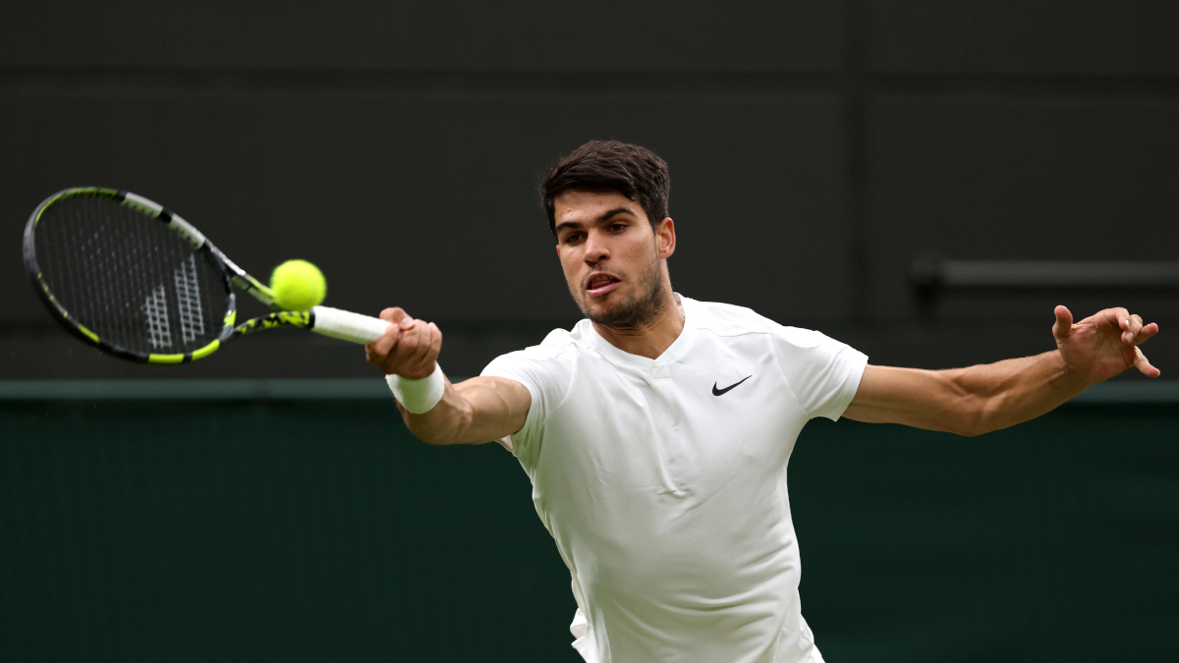 Alcaraz fears Medvedev 'wall' as he targets Wimbledon final