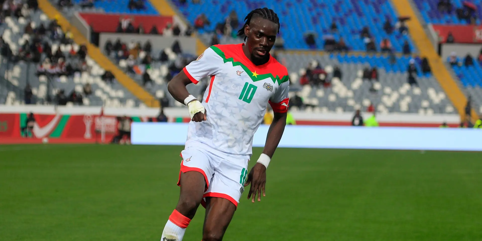 Two Guinea players banned for insulting referee at Africa Cup of Nations