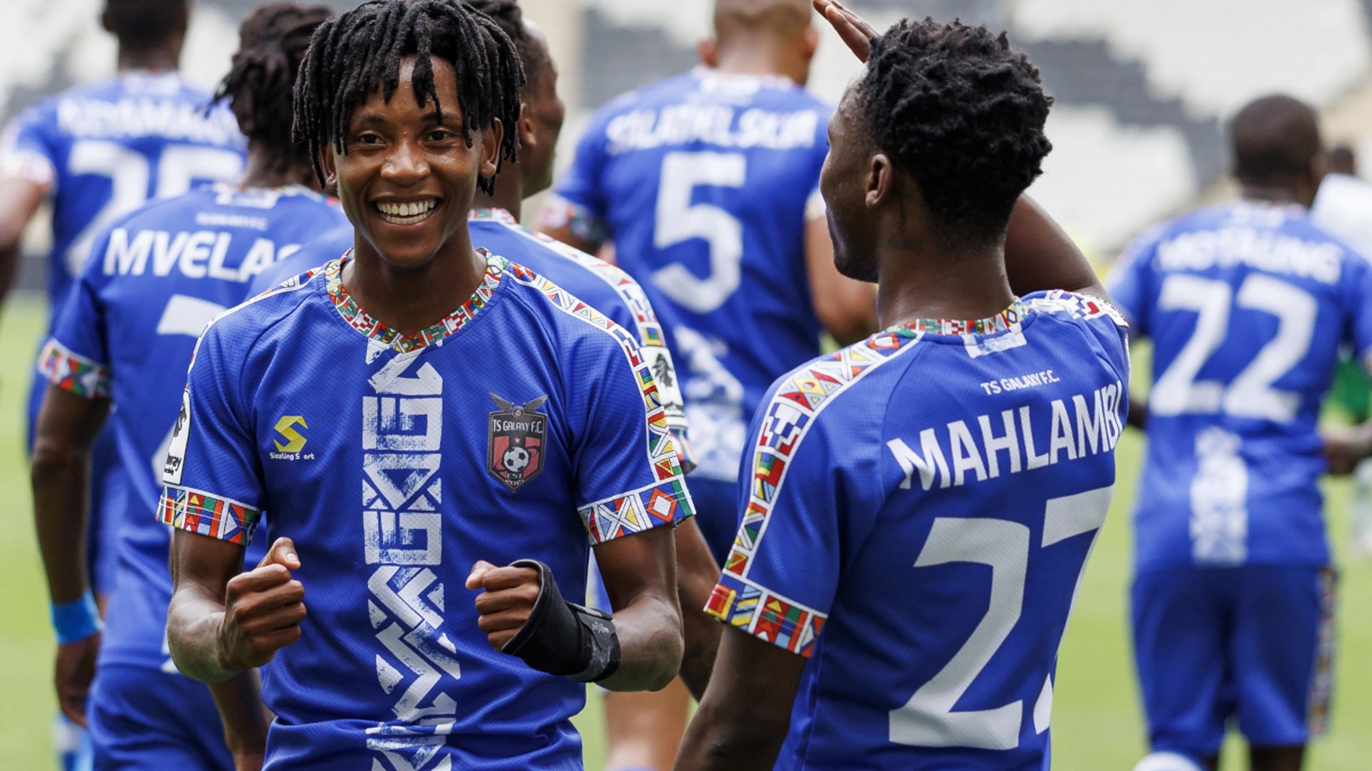 Dithejane dazzles as Galaxy edge Arrows