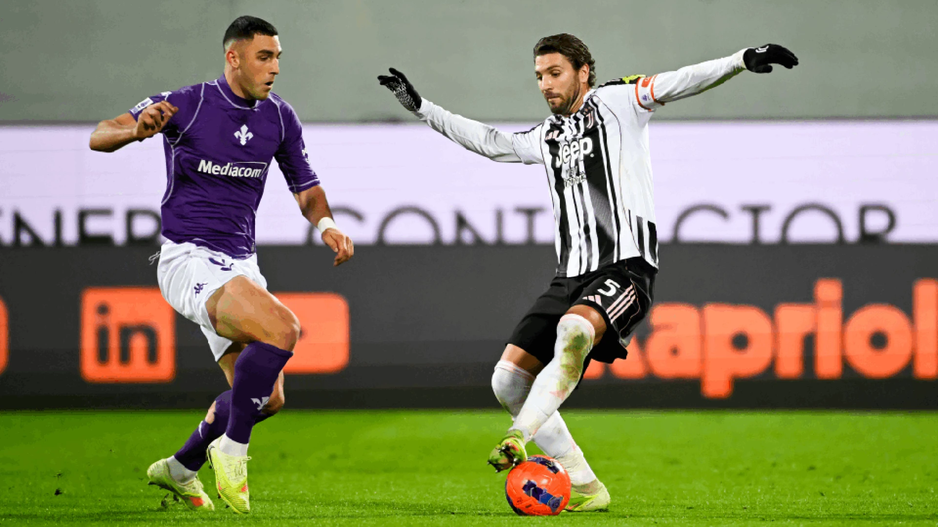 Fiorentina v Juventus | Match Highlights | Italian Serie A