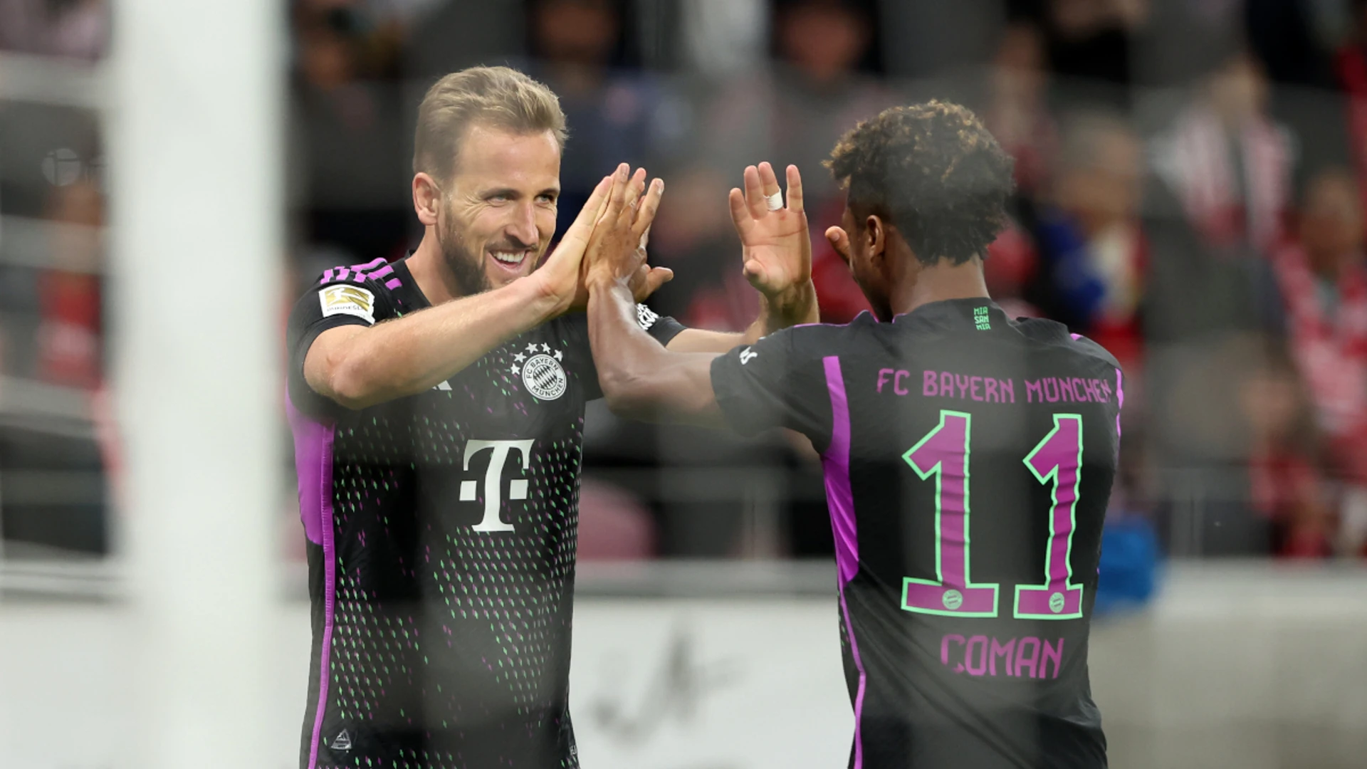 Kane scores as Bayern win at Mainz, Leverkusen go top