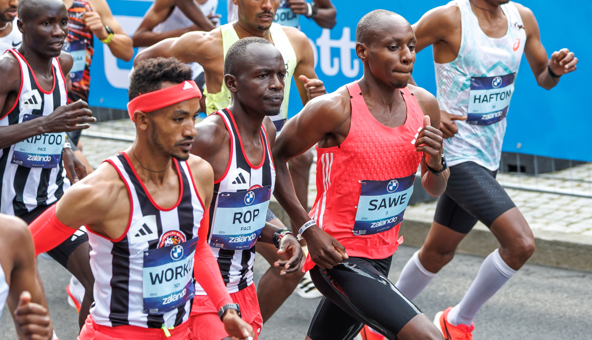 Kenyan duo Sawe and Wanjiru triumph at Berlin Marathon