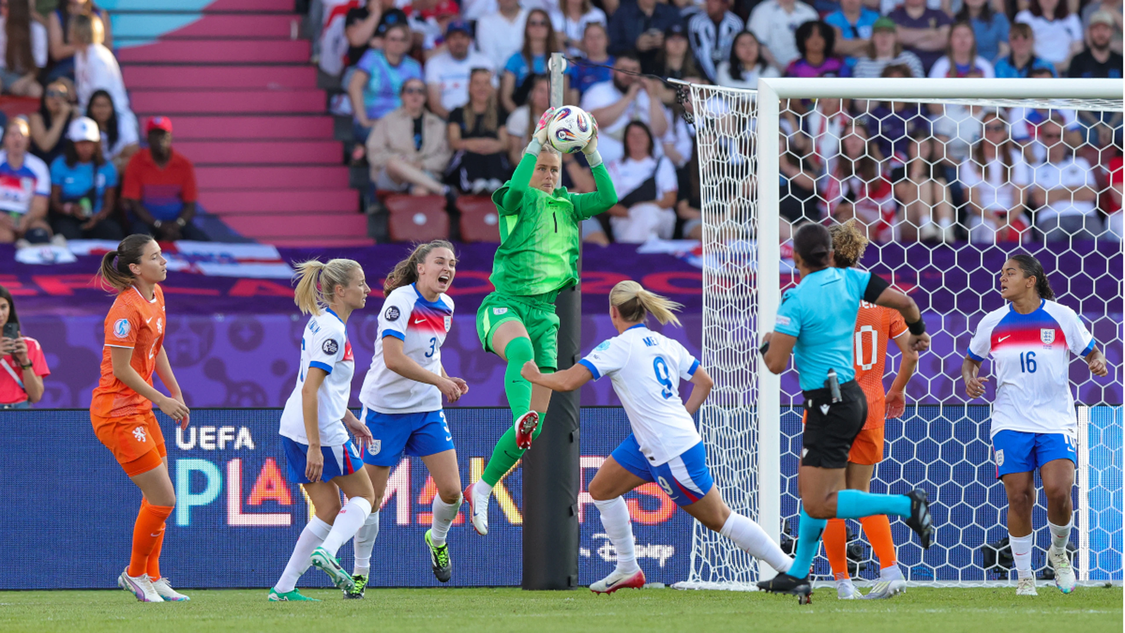 England's new keeper Hampton shines with brilliant pass against Dutch