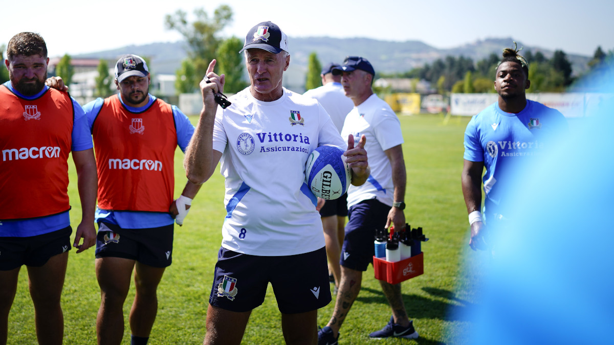 Italy go back to basics for New Zealand clash in Lyon