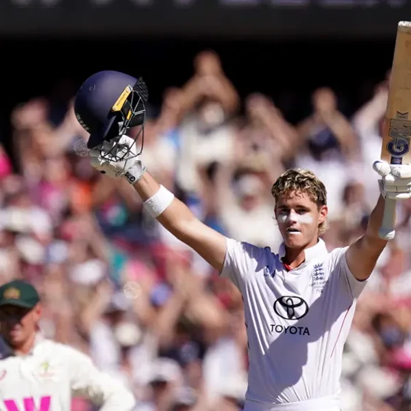 BALANCE SHIFTS: Bethell slams maiden century to leave final Ashes test on knife edge