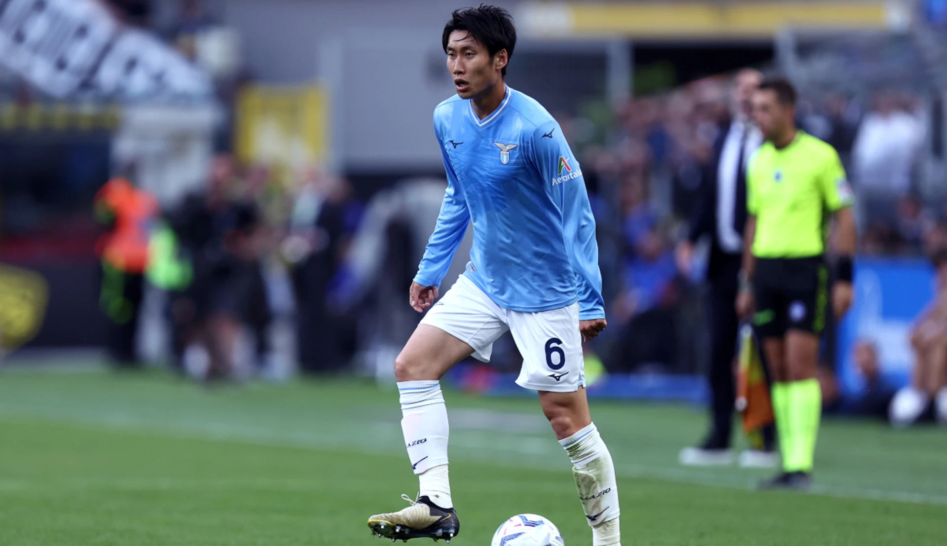 Palace coup as Japan midfielder Kamada joins from Lazio