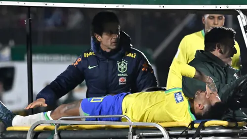 Neymar has torn knee ligament, facing surgery