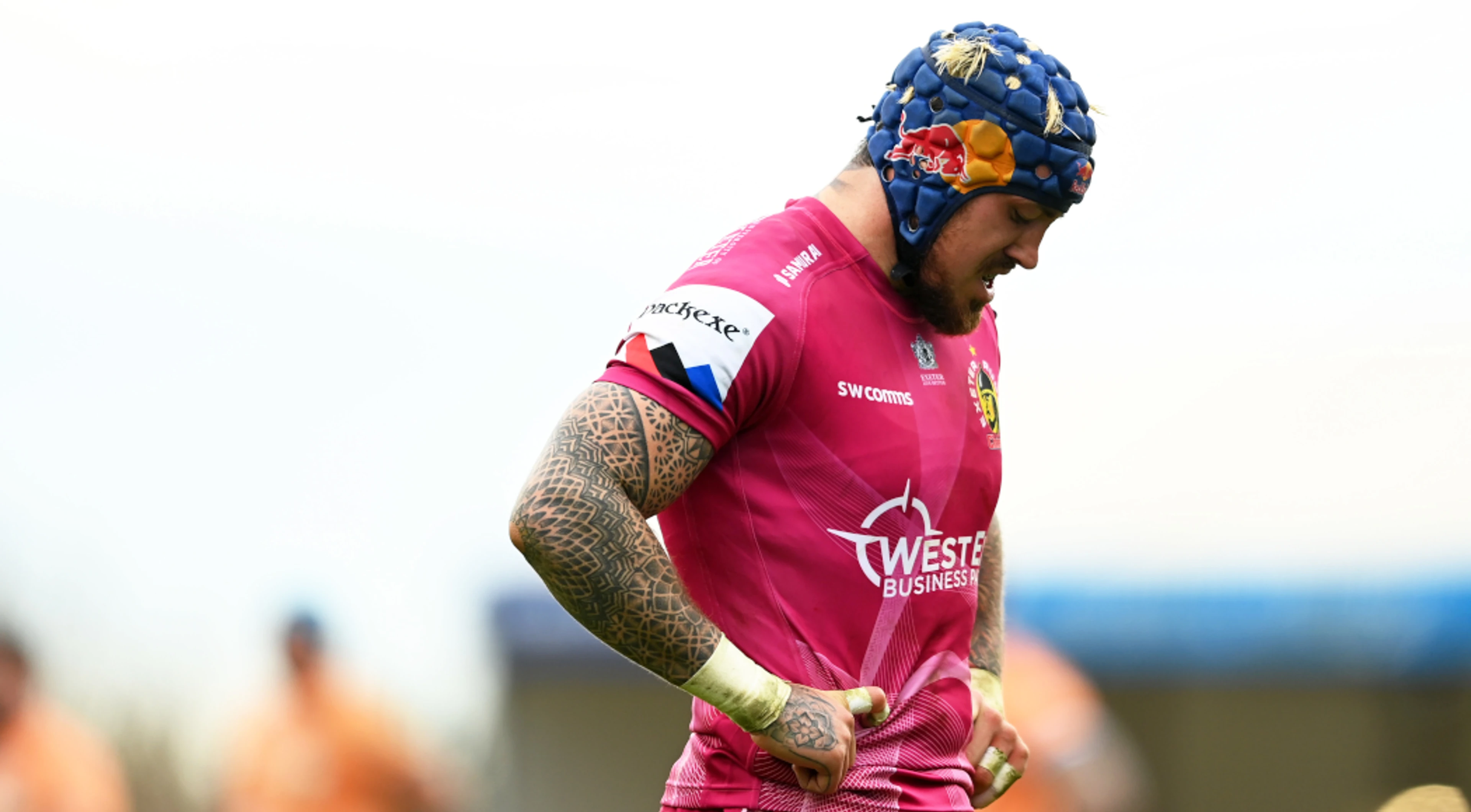 Exeter's Nowell fined 10,000 pounds for tweet criticising referee