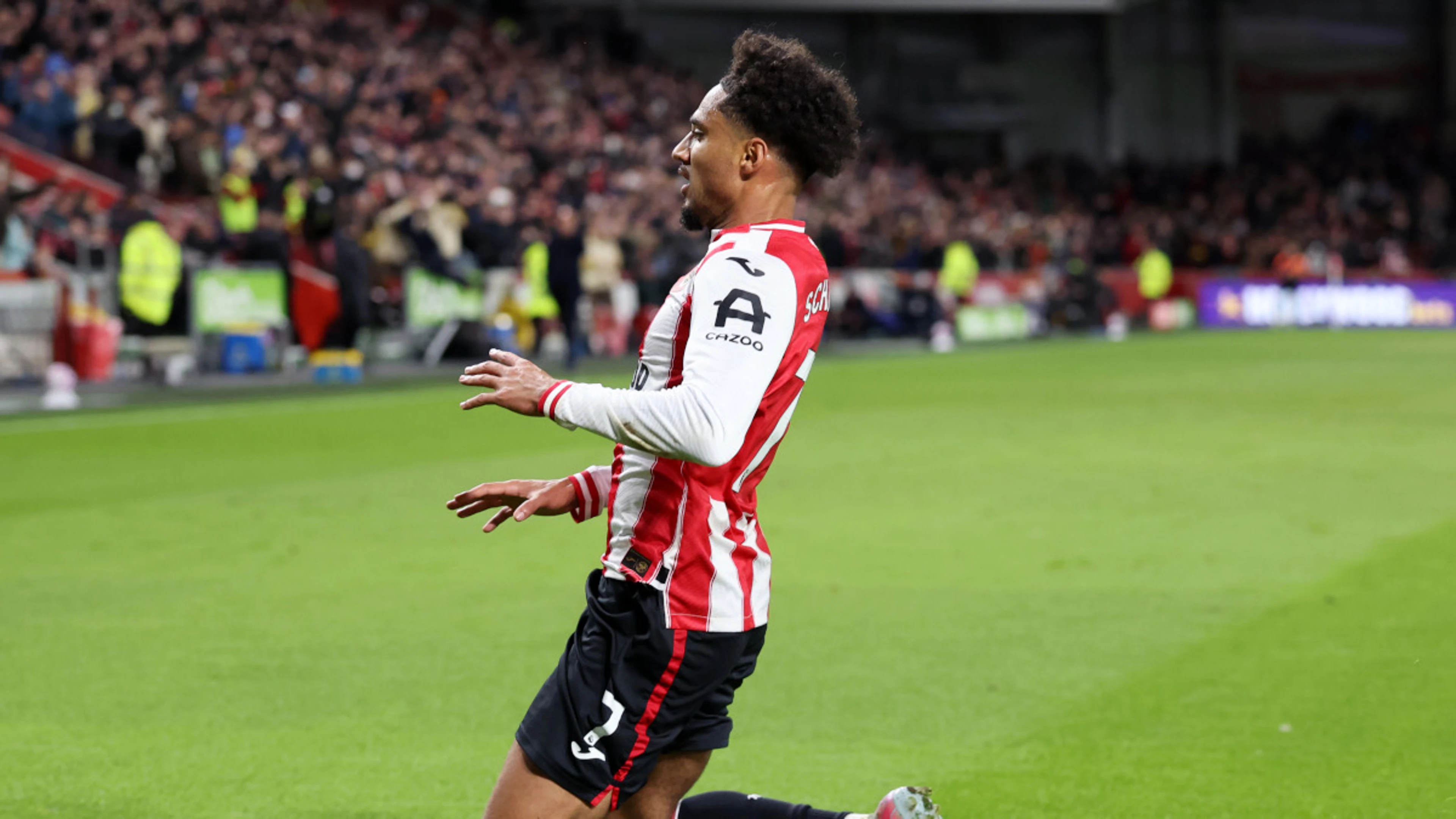 Liverpool slump continues with loss at Brentford