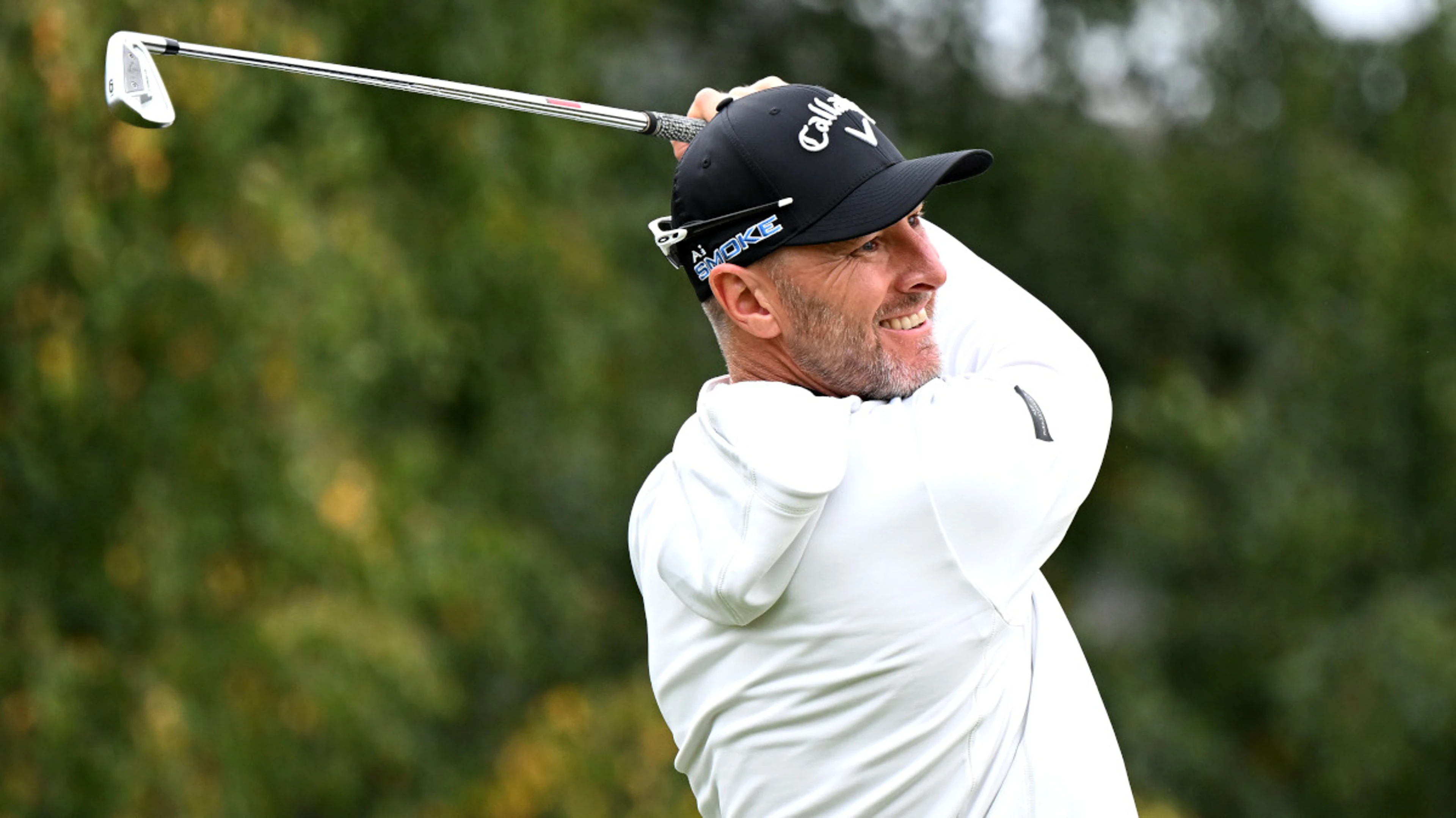 Jones grabs Hoag lead in second Champions start