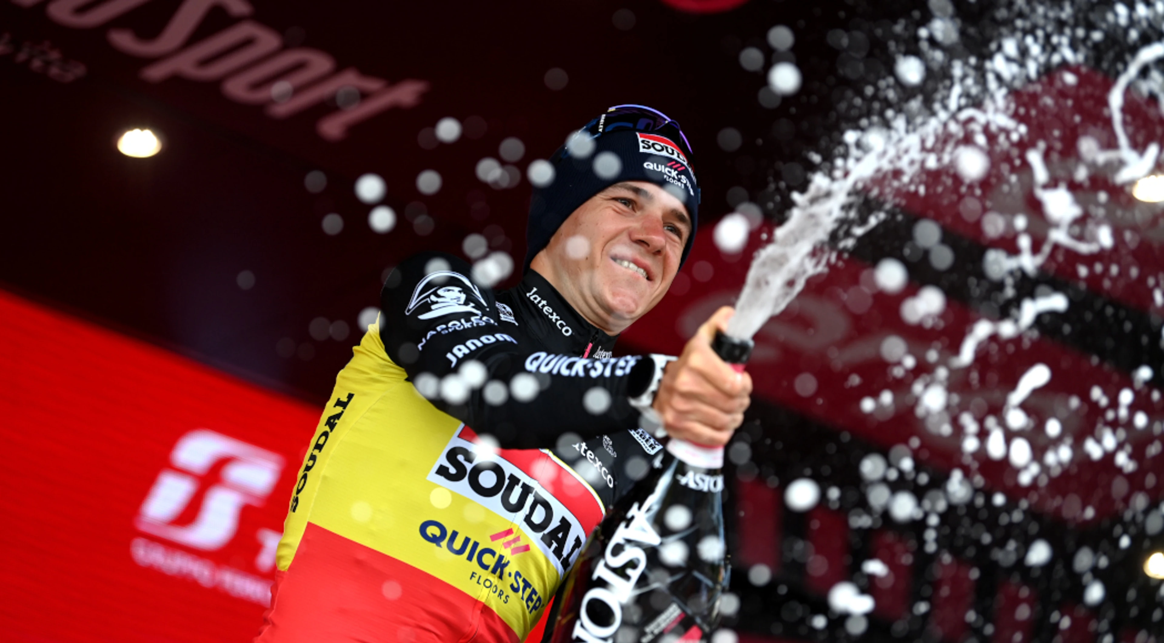 Evenepoel back in Giro pink after tight time-trial