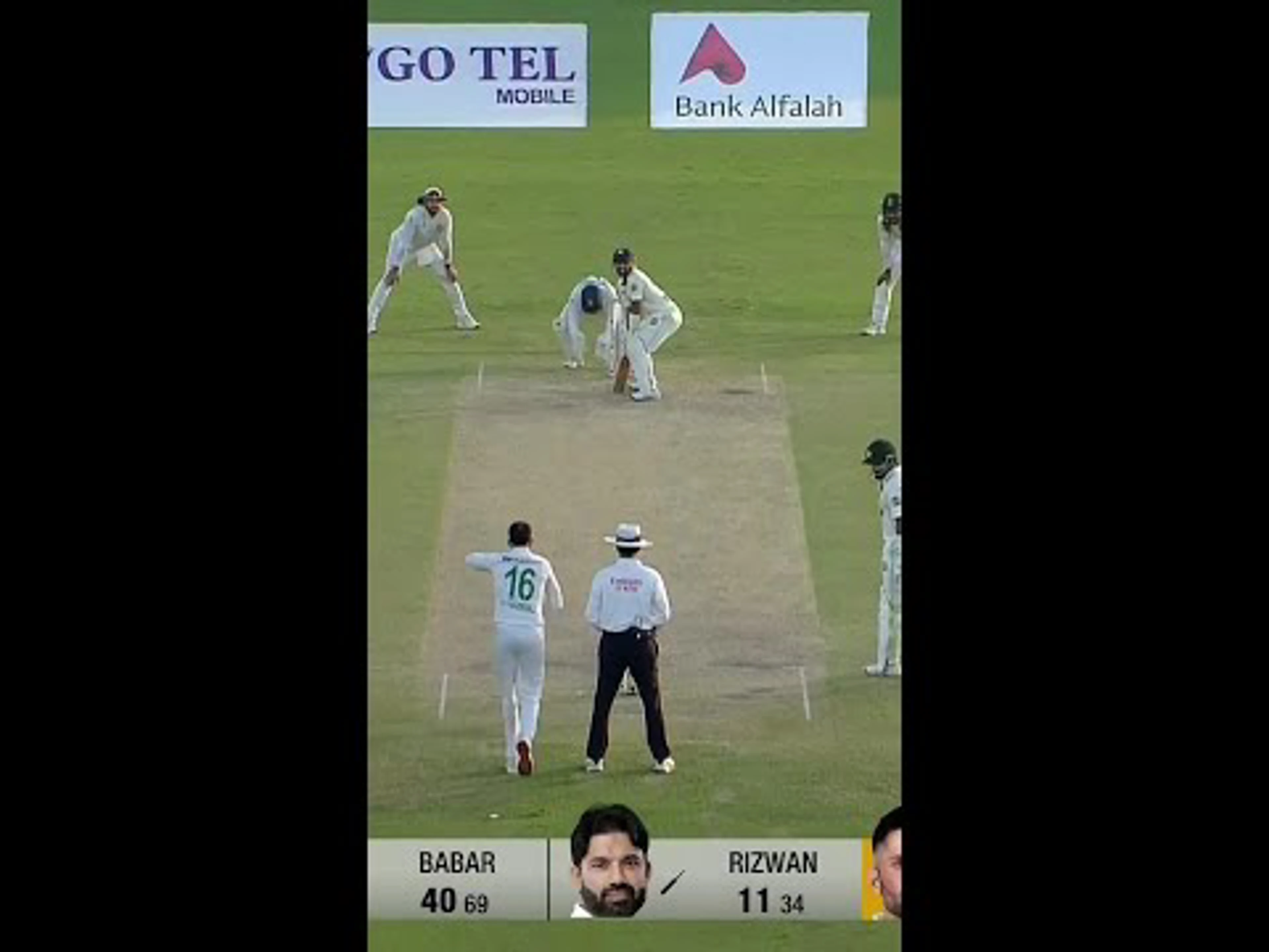 Rabada gets the crowd going on the boundary!