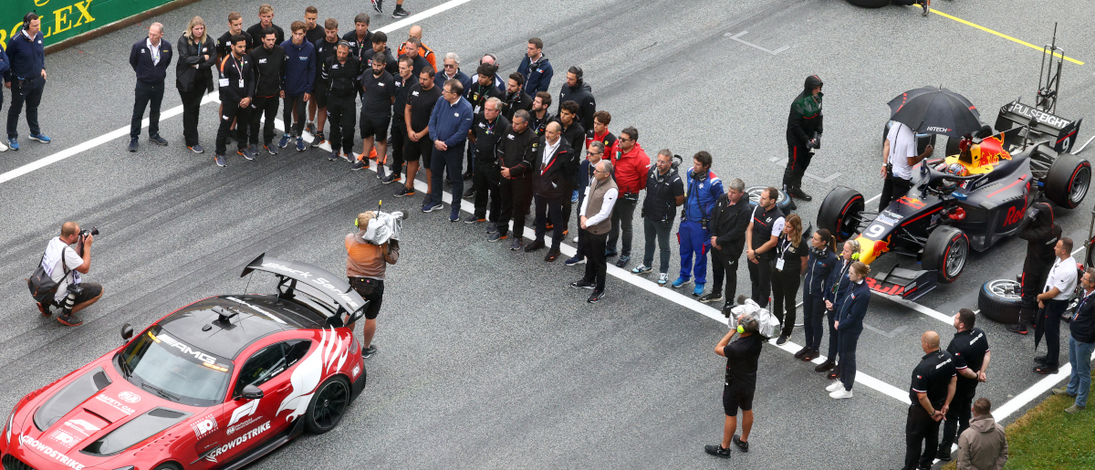 Dutch teenager van't Hoff dies in crash at Spa