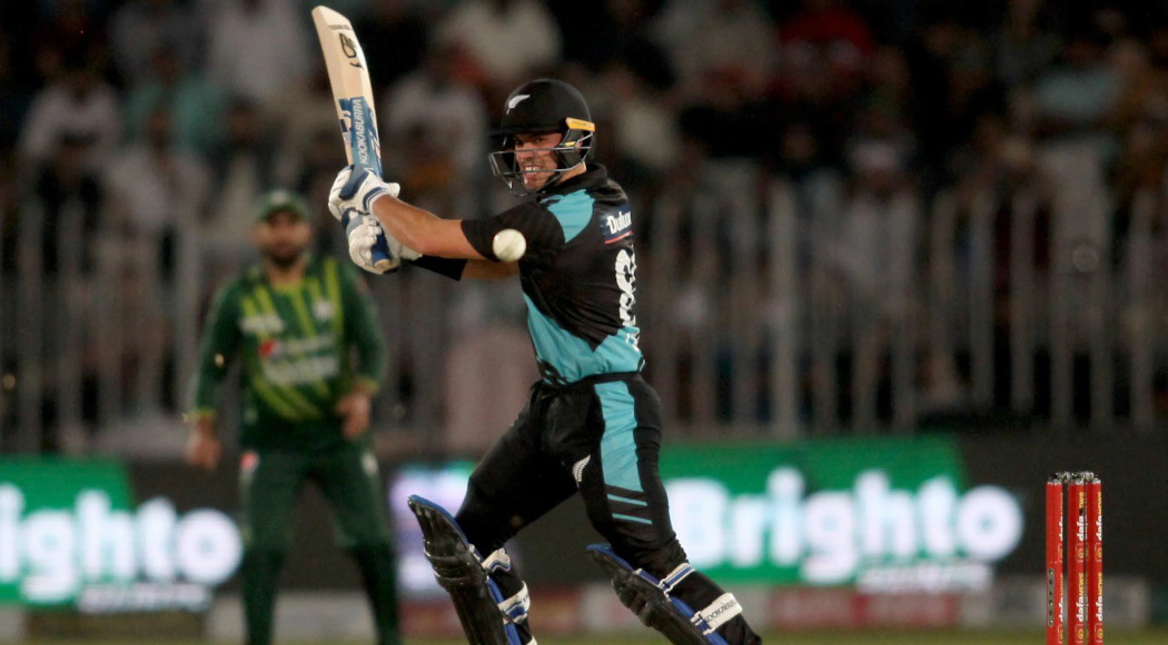 Chapman leads chase as NZ draw Pakistan series