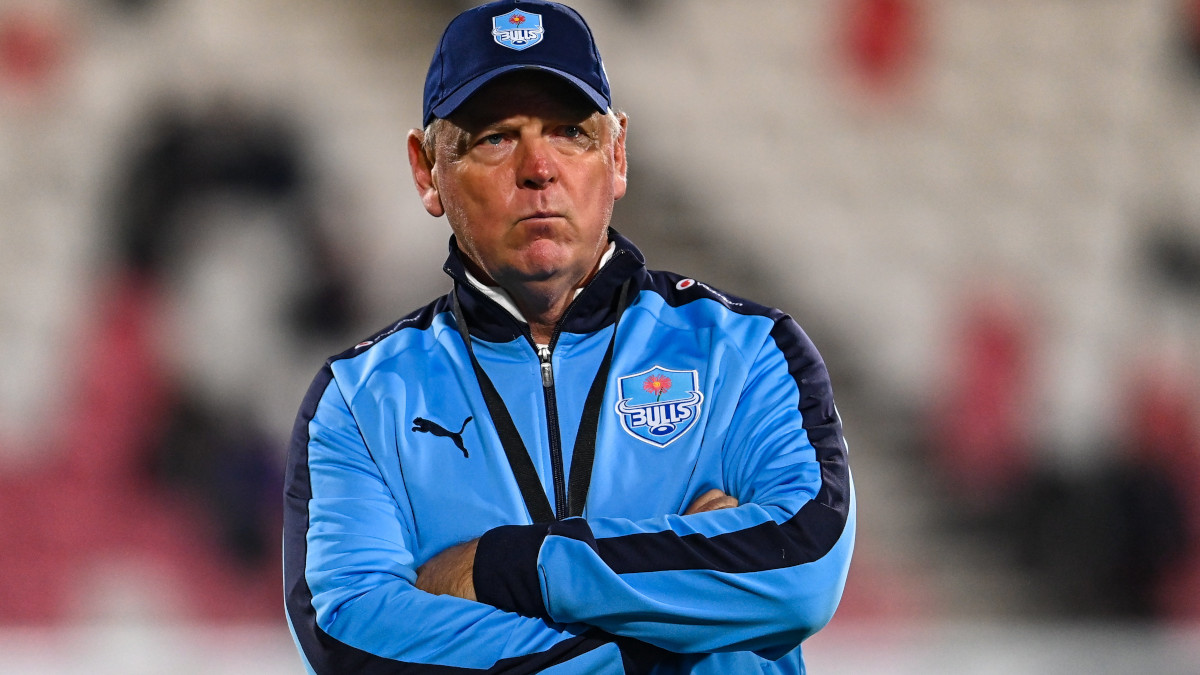 Artificial pitches to challenge Bulls