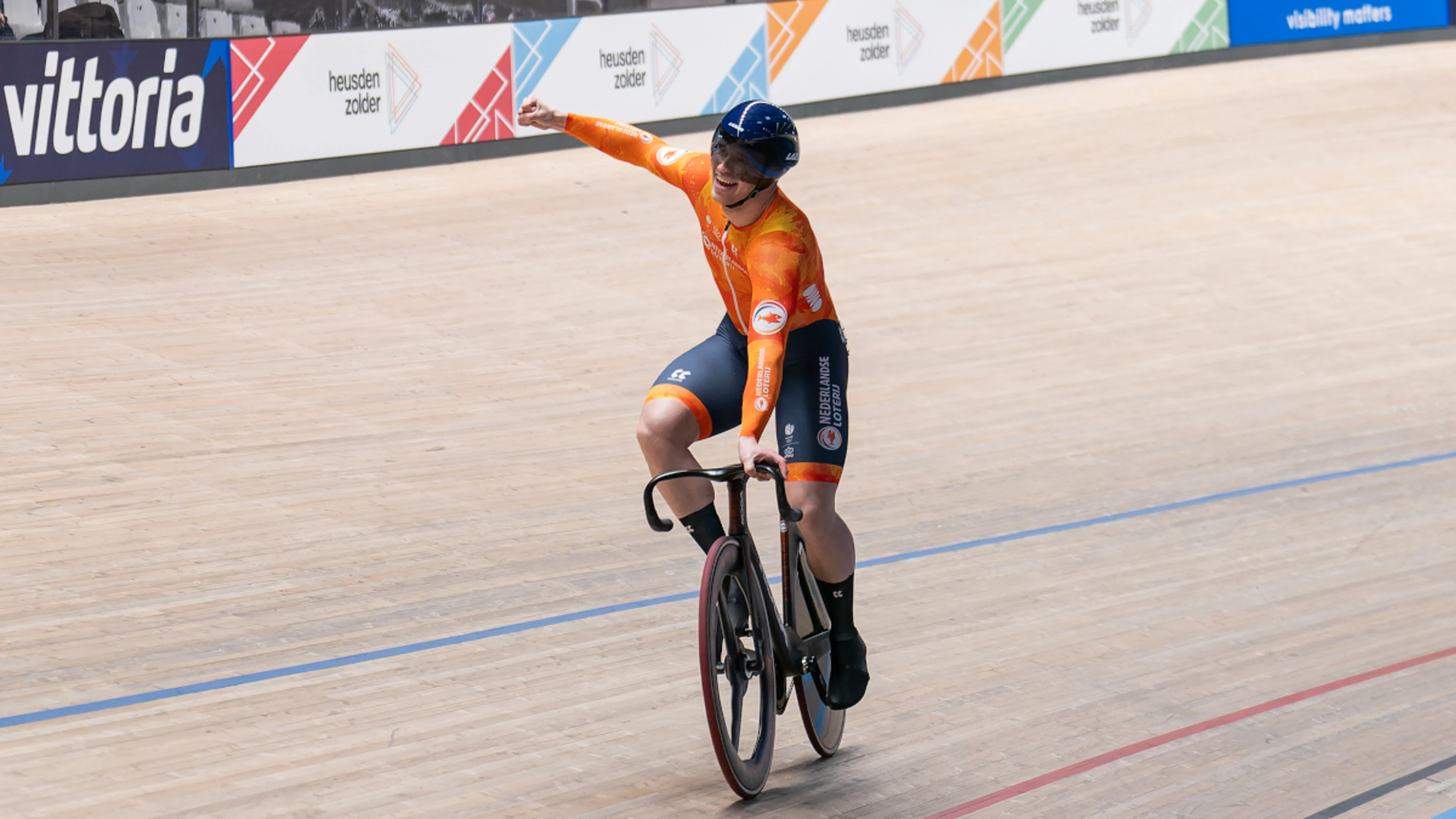 Dutch great Lavreysen wins 18th track world title