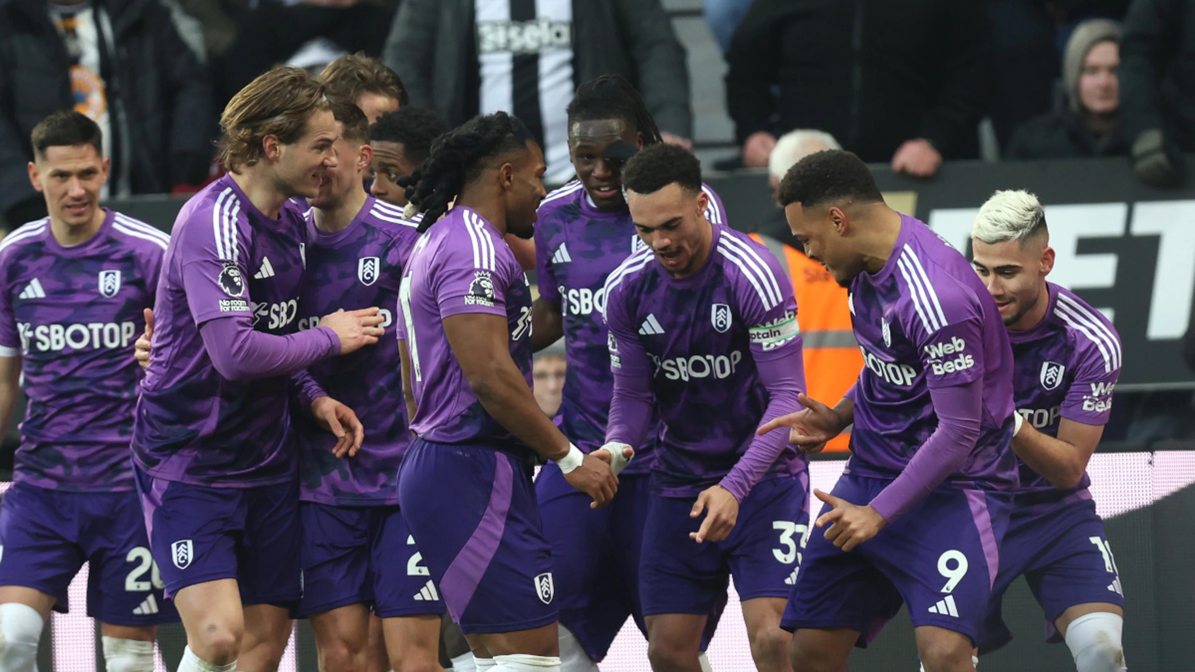 Muniz grabs late winner as Fulham down Newcastle