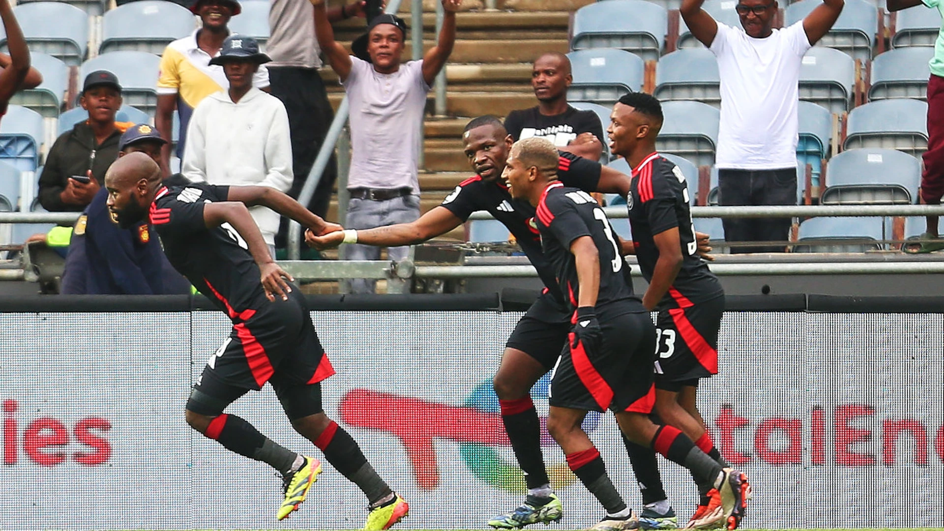 Pirates equal PSL record with Gallants mauling