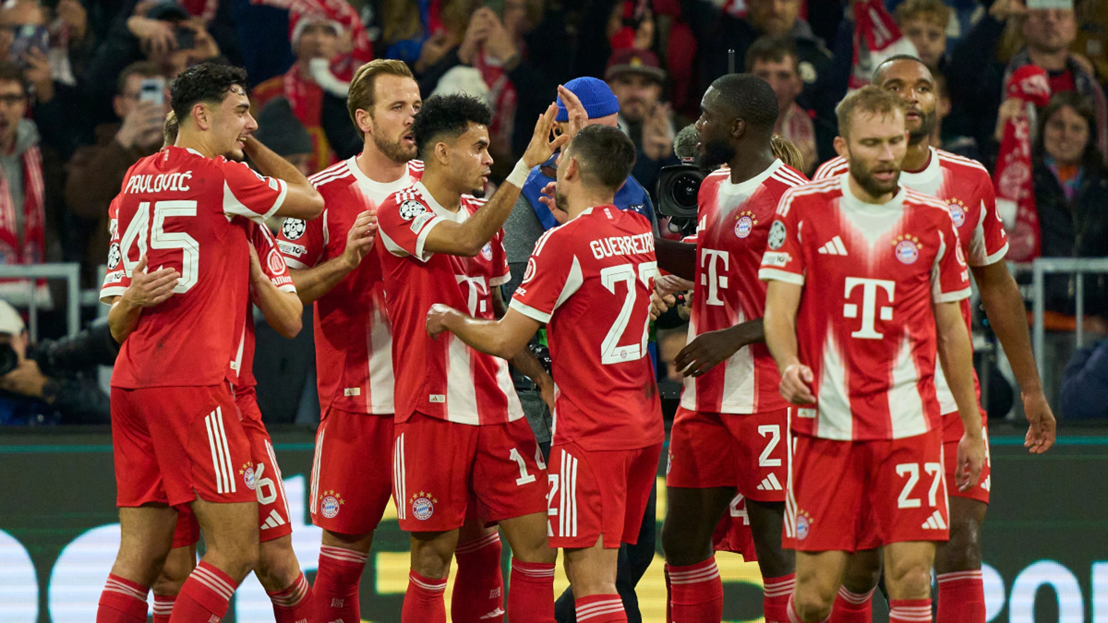 Barnstorming Bayern face acid test at reigning champions PSG