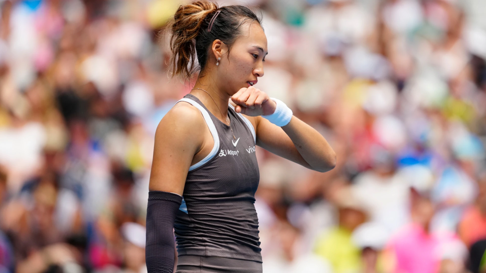 DAY 4 WRAP: Zheng dumped out as Sabalenka battles through