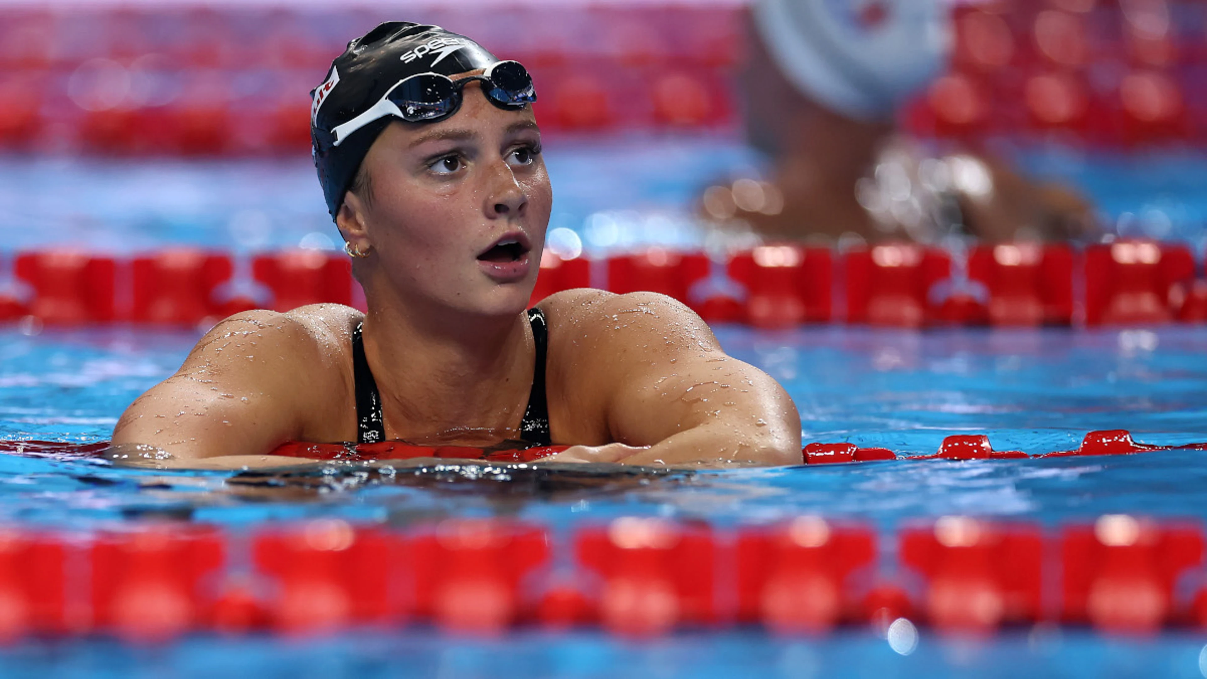 McIntosh, Ledecky set up 800m world title showdown