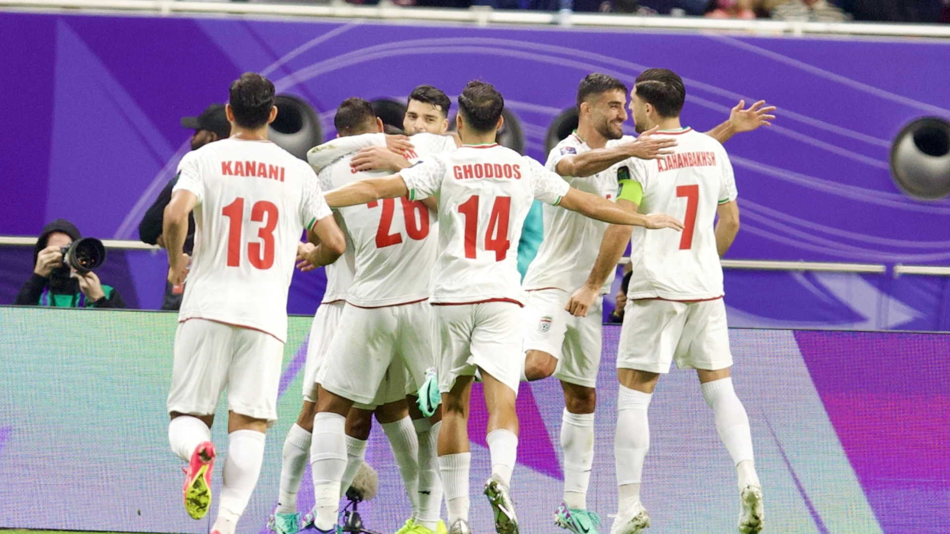 Iran through to Asian Cup last 16 with narrow win over Hong Kong