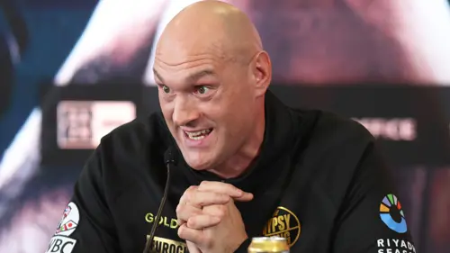 Fury says 'size matters' as Usyk bout looms
