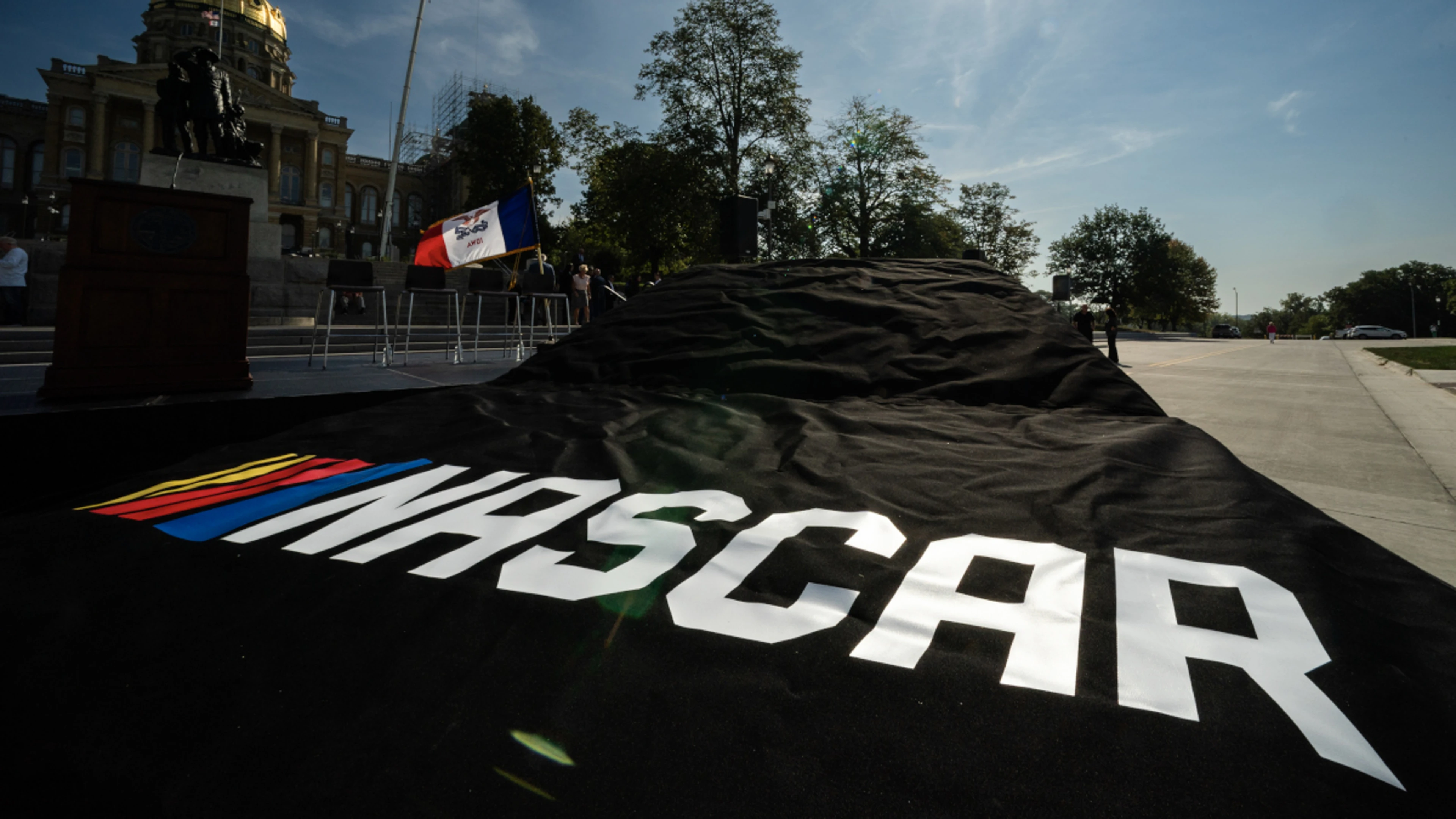 Daytona 500 postponed, joins Xfinity opener on Monday