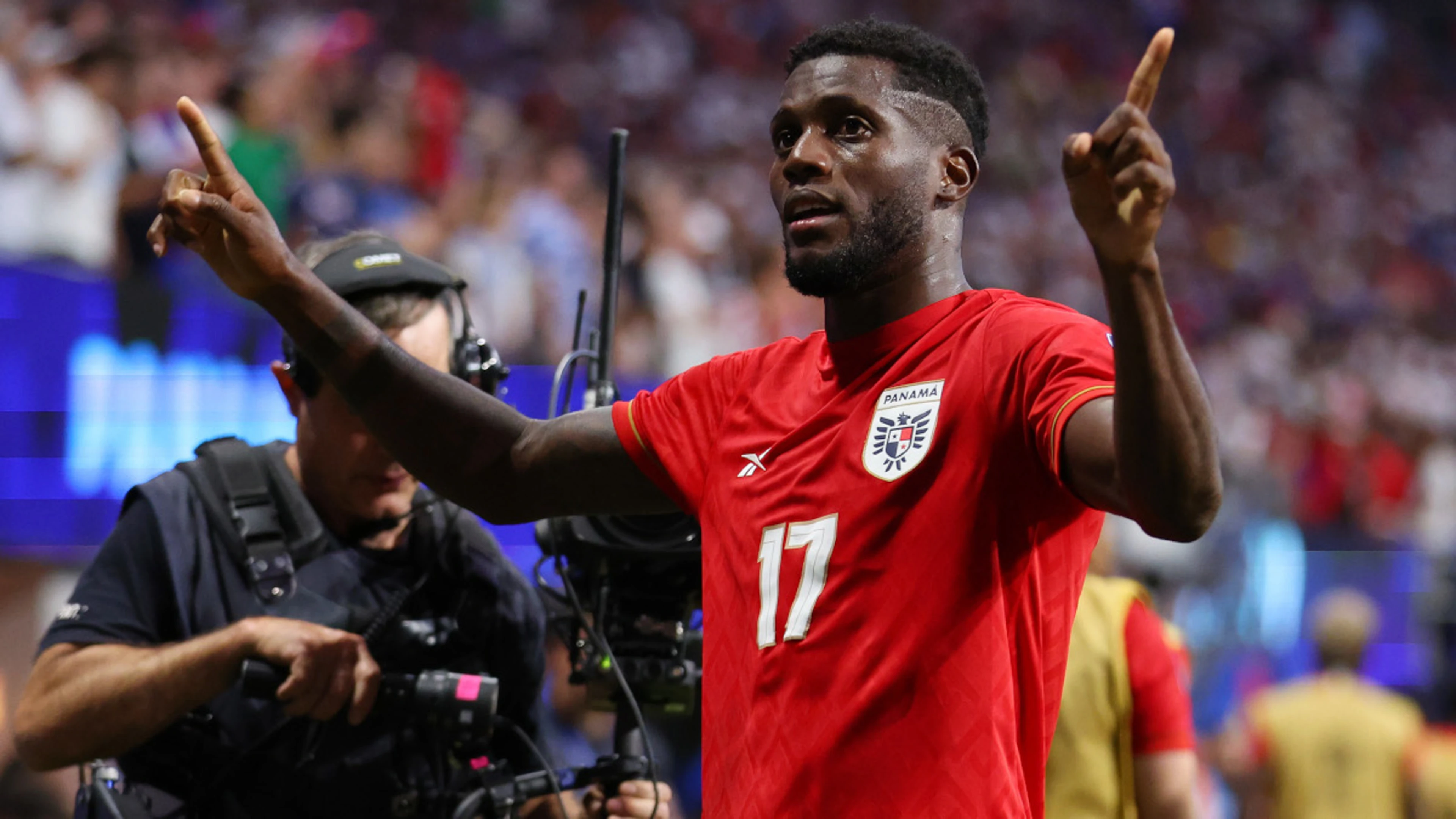 Panama score late goal to stun US at Copa America