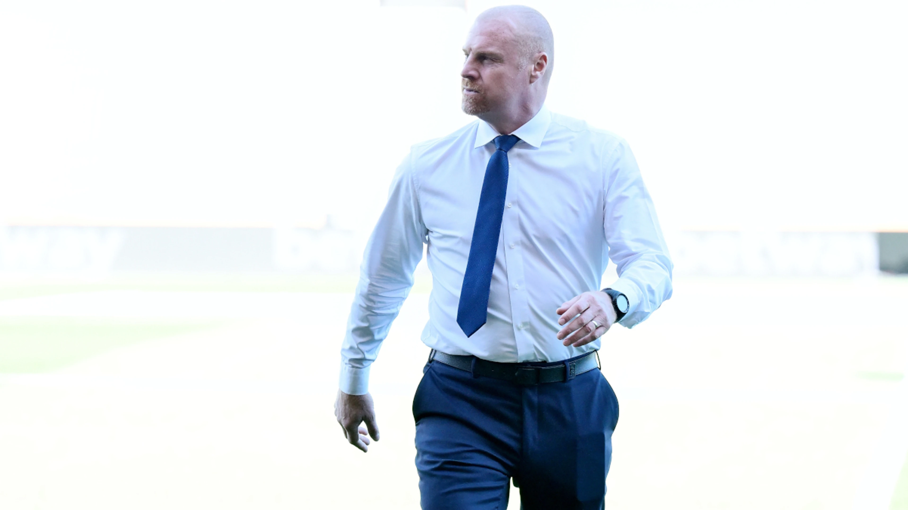 Dyche urges Everton to 'pull together' after fresh points penalty