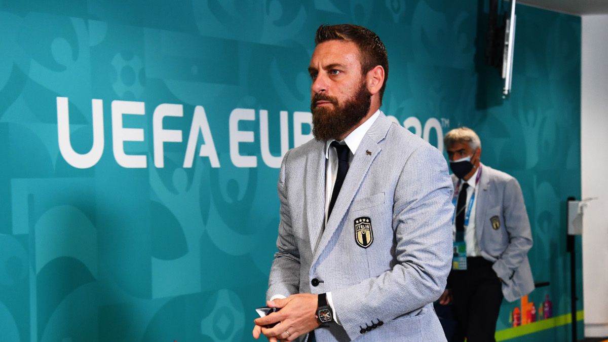 Roma Idol De Rossi Succeeds Sacked Mourinho | SuperSport