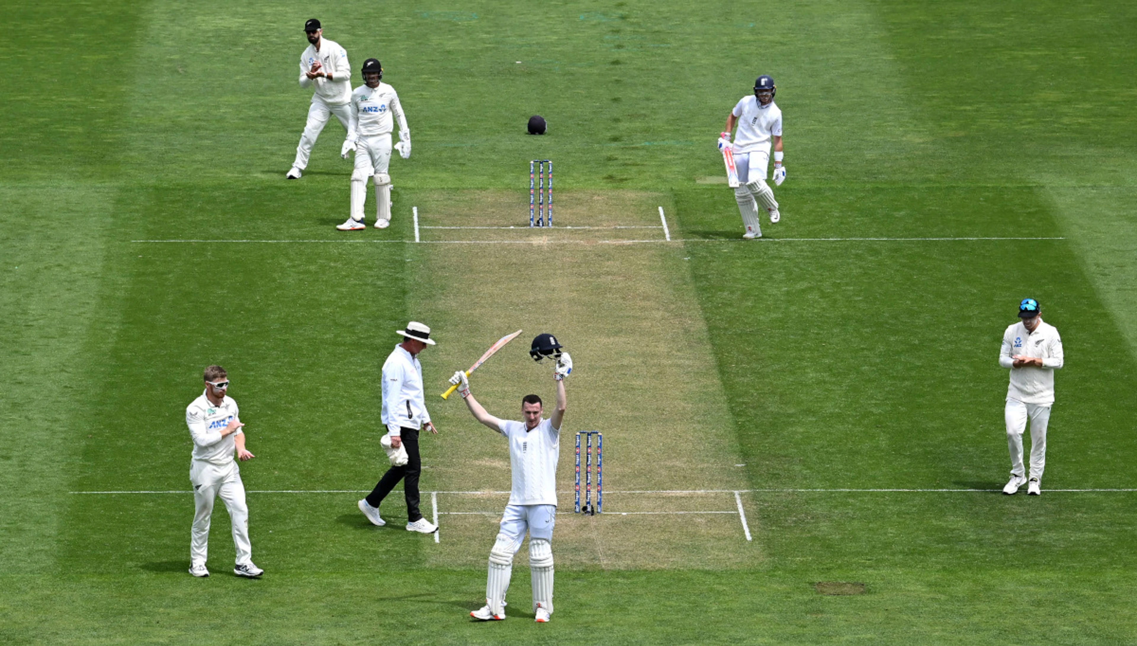 DAY 1: Brook smashes century to put England on top in 2nd NZ test