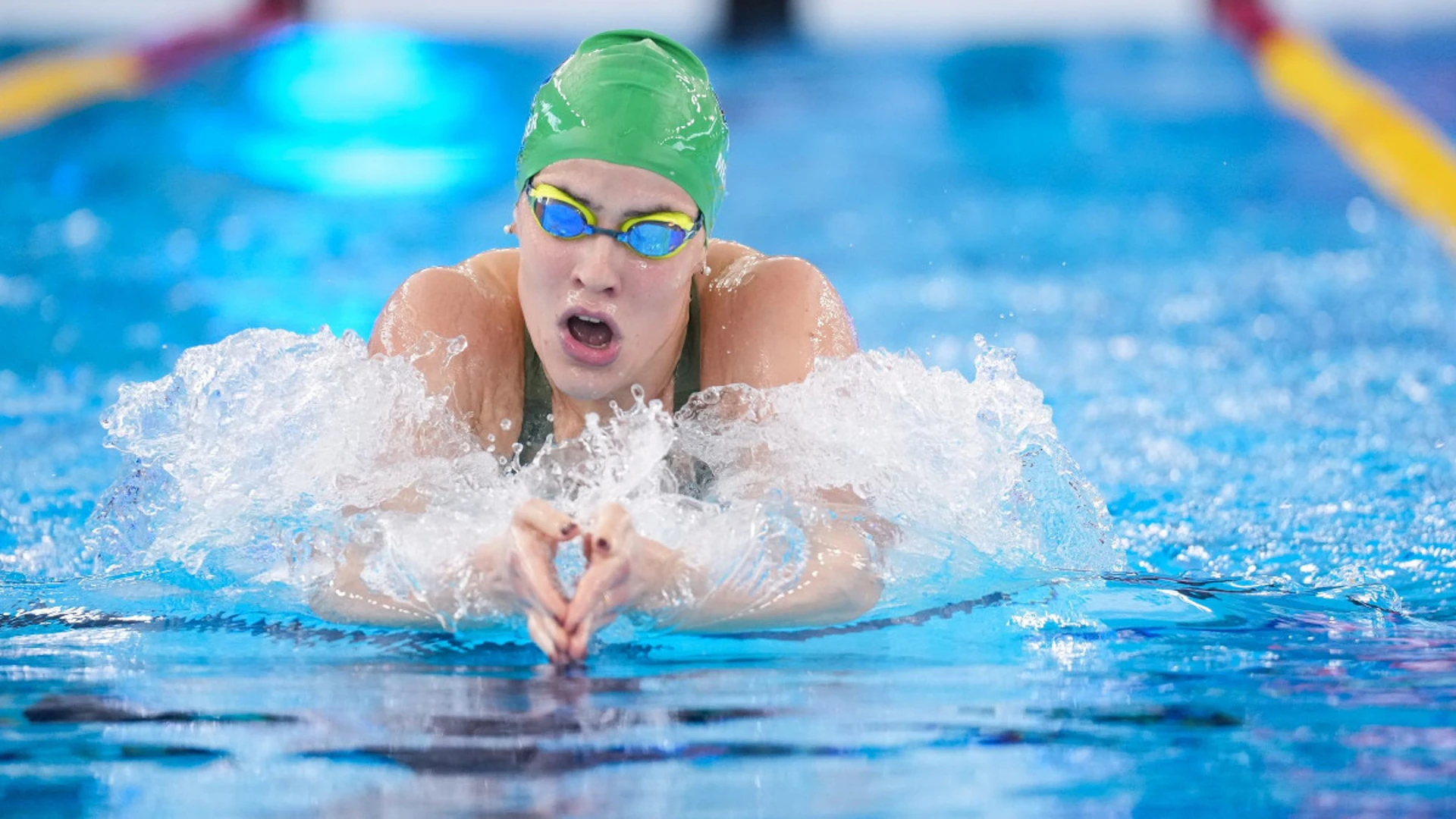 SA’s Meder maintains medal momentum on Swimming World Cup circuit