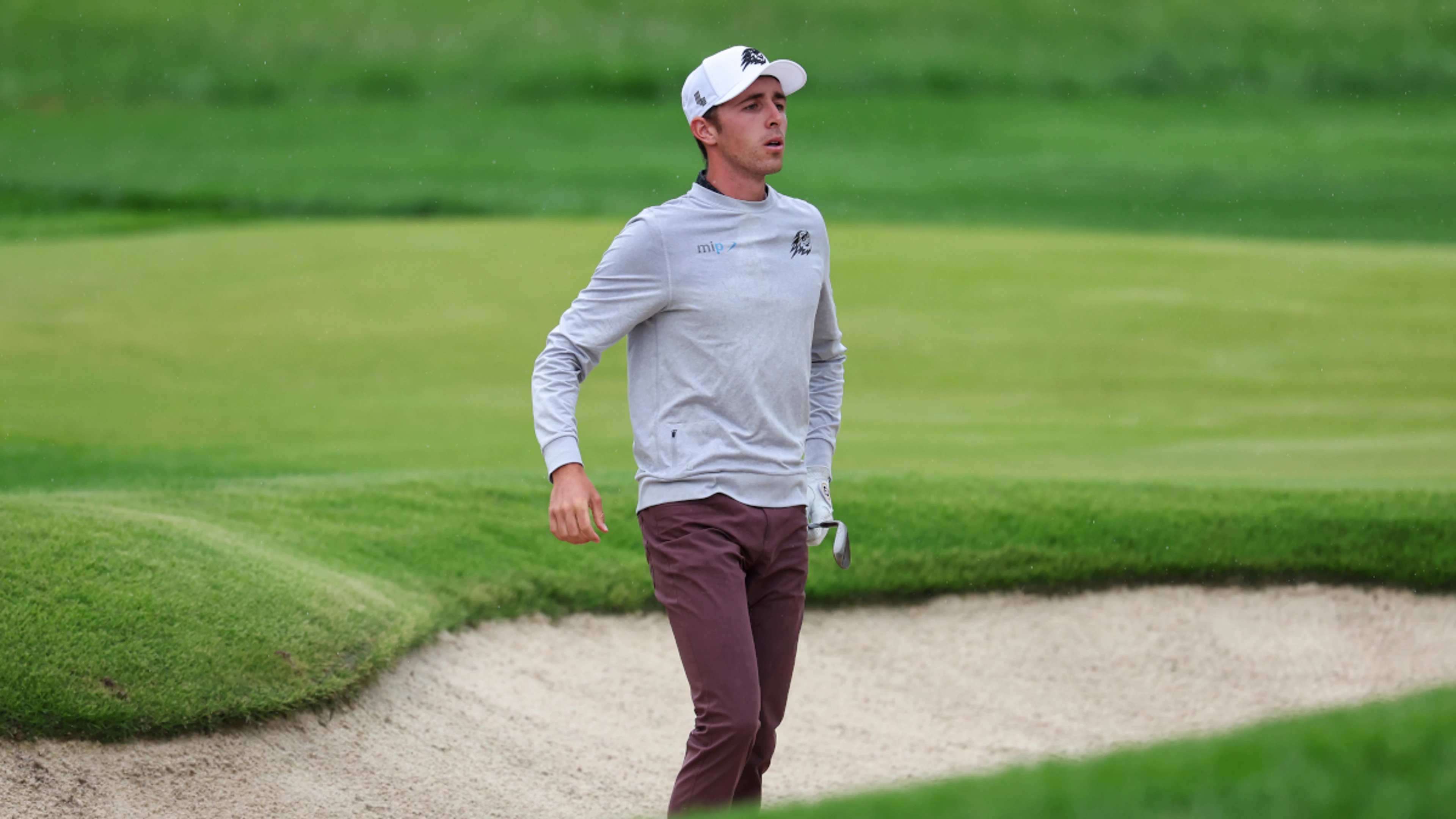 Puig,  three others lead crowded field at LIV Houston