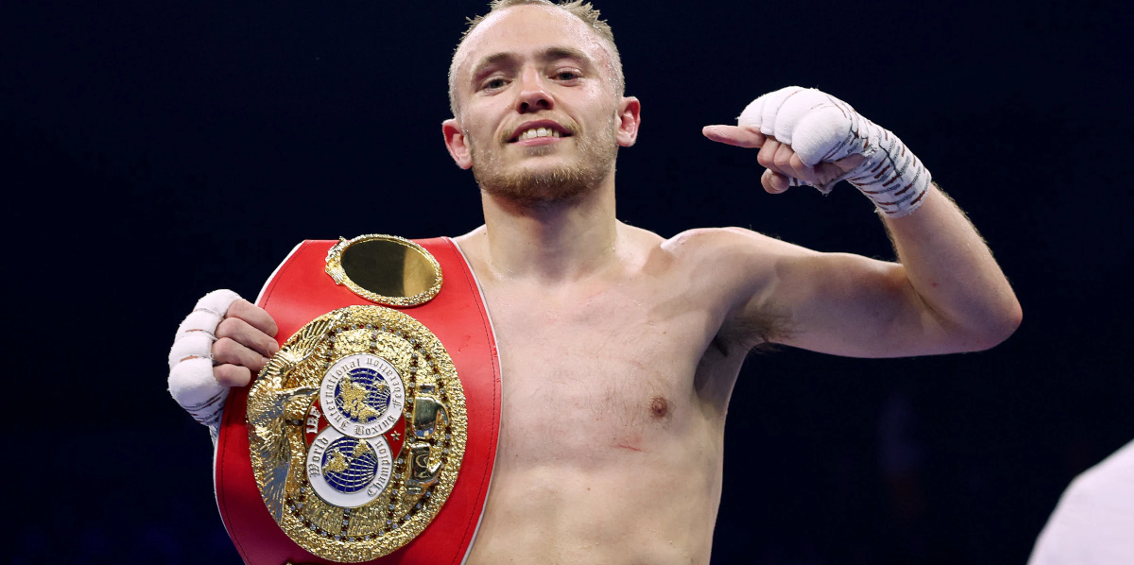 Sunny Edwards retains IBF flyweight title
