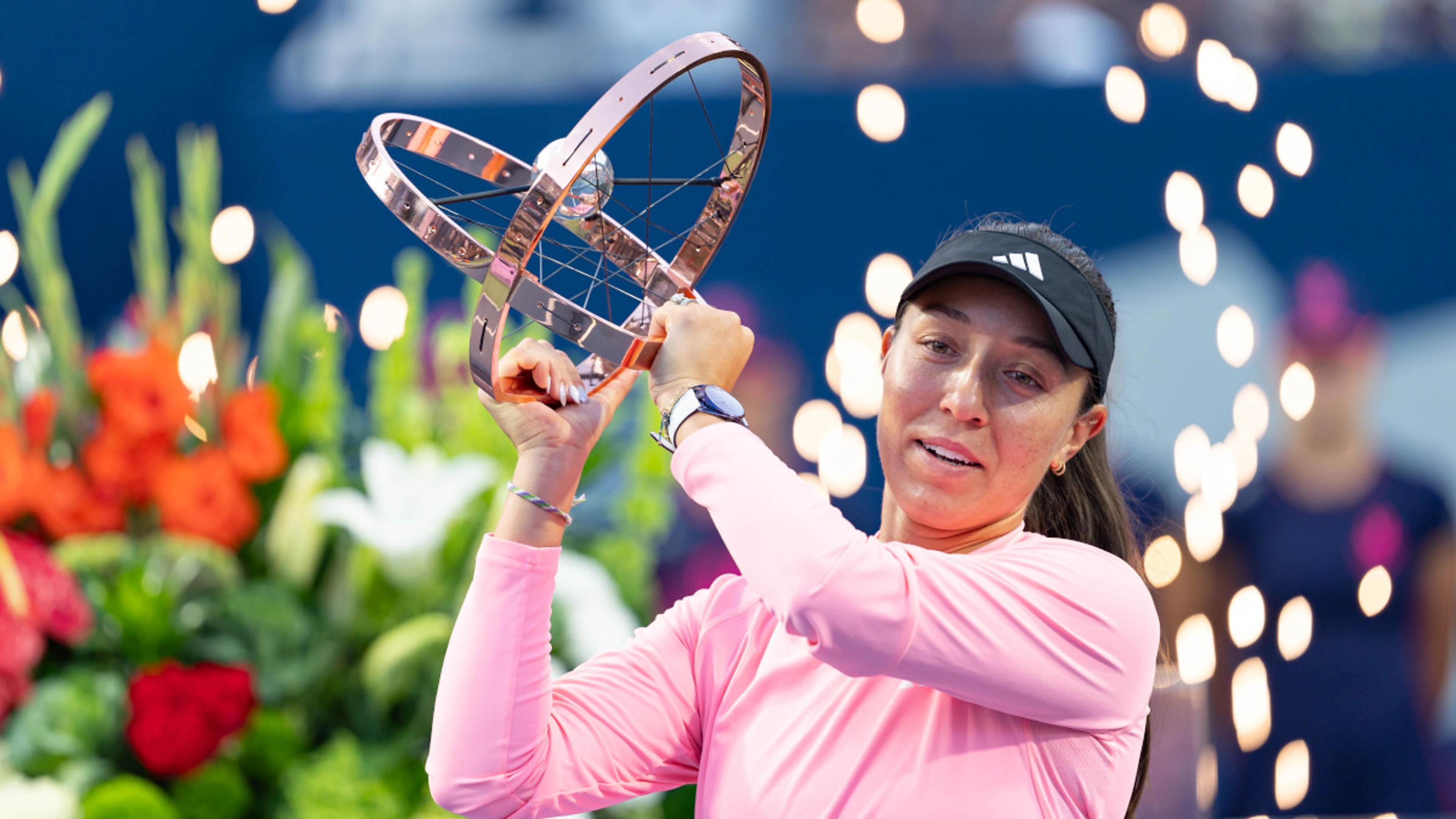 Pegula beats Anisimova for second WTA Canada title in a row