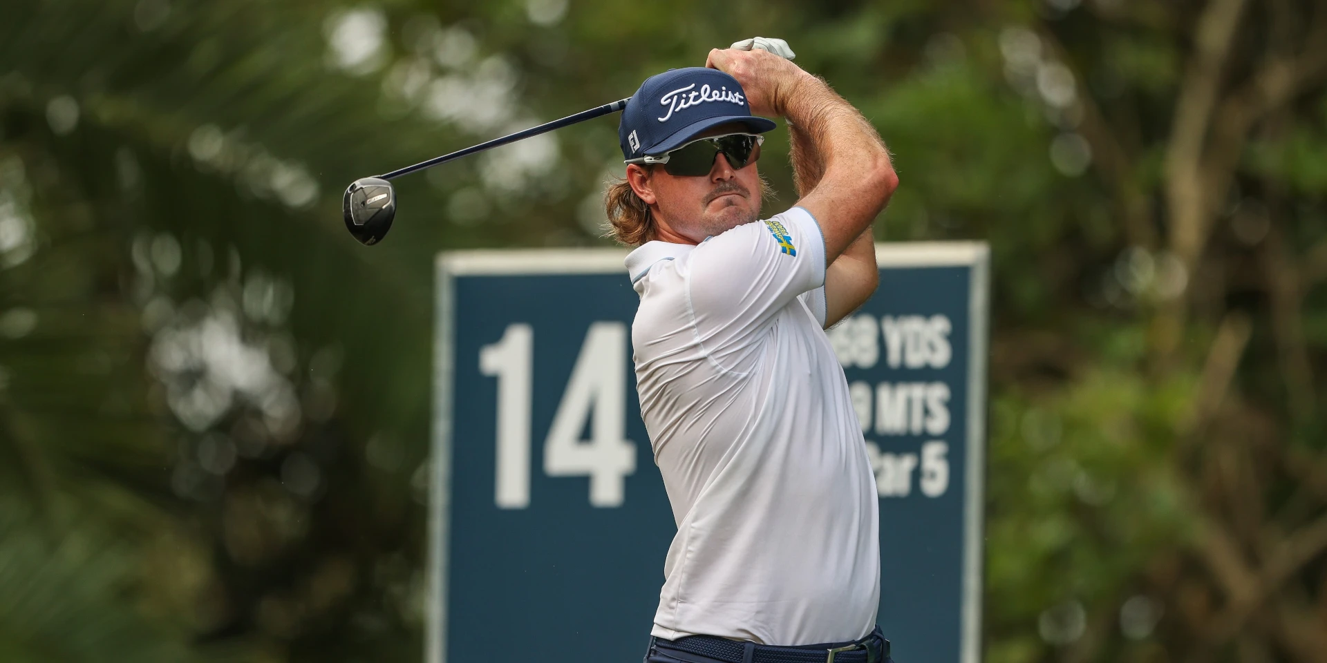 Blomstrand blooms with 61 in Durban Open